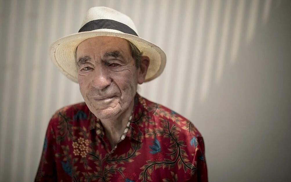 A Conversation with Justice Albie Sachs featuring Oprah Winfrey Scholars
