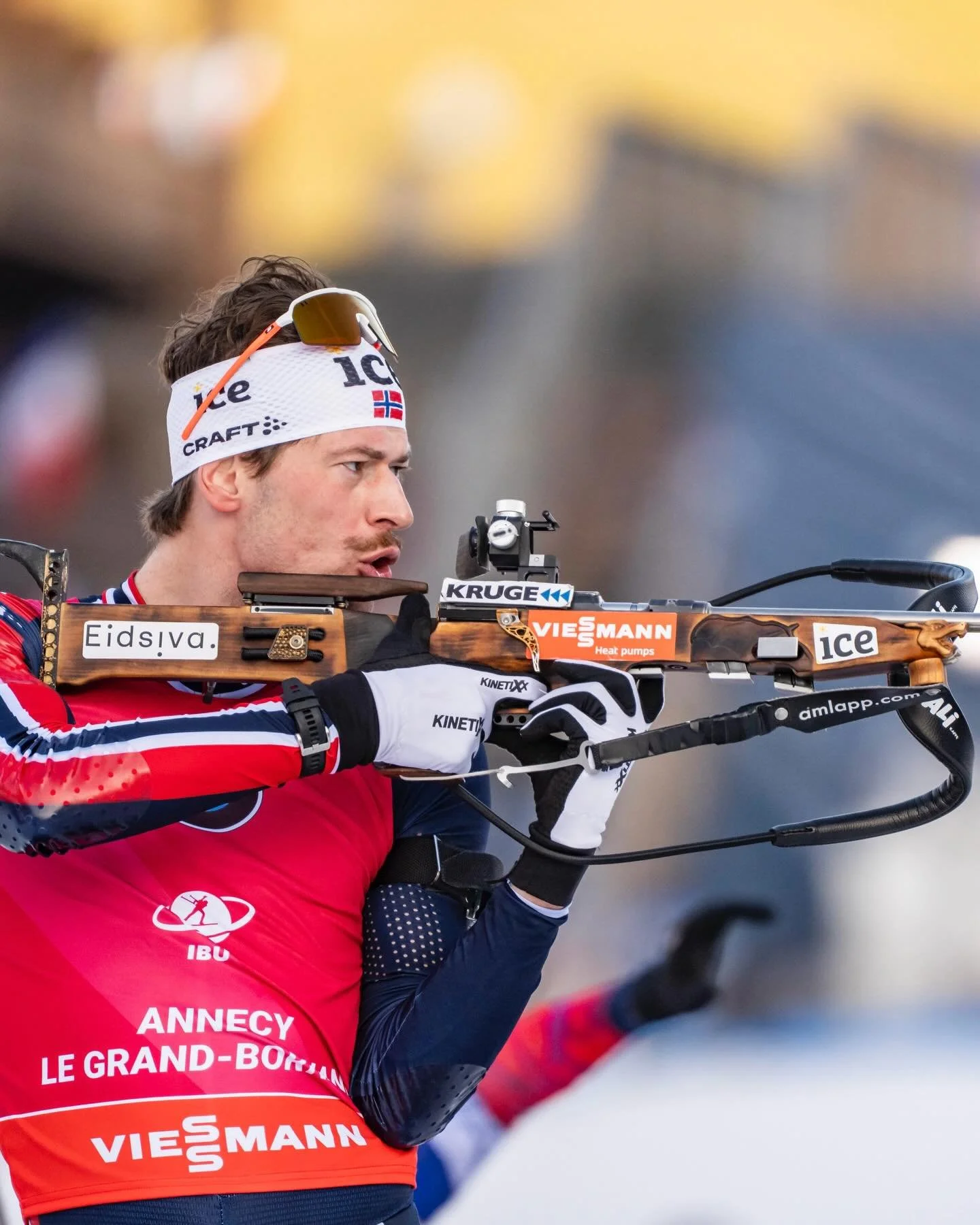 Last race of 2025 😮&zwj;💨 What a blast it was to race in Le Grand 🤯🇫🇷 Thanks to everyone who cheered for me 😇

Not the start of the season I wanted, but still some time to make improvements 🙏  I will come back stronger 💪 But first, christmas 