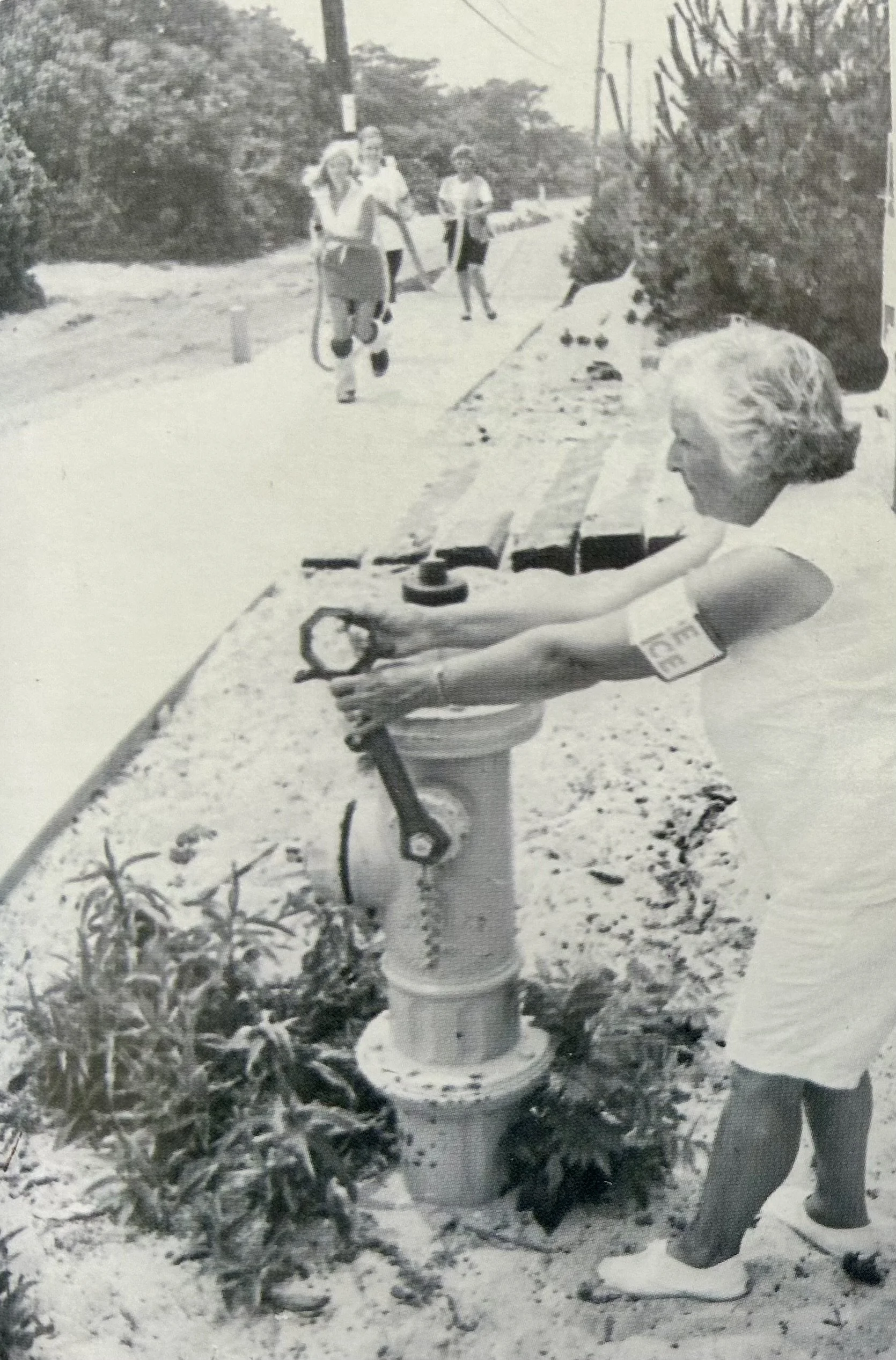 Early Women Firefighters courtesy FIPFD.jpeg