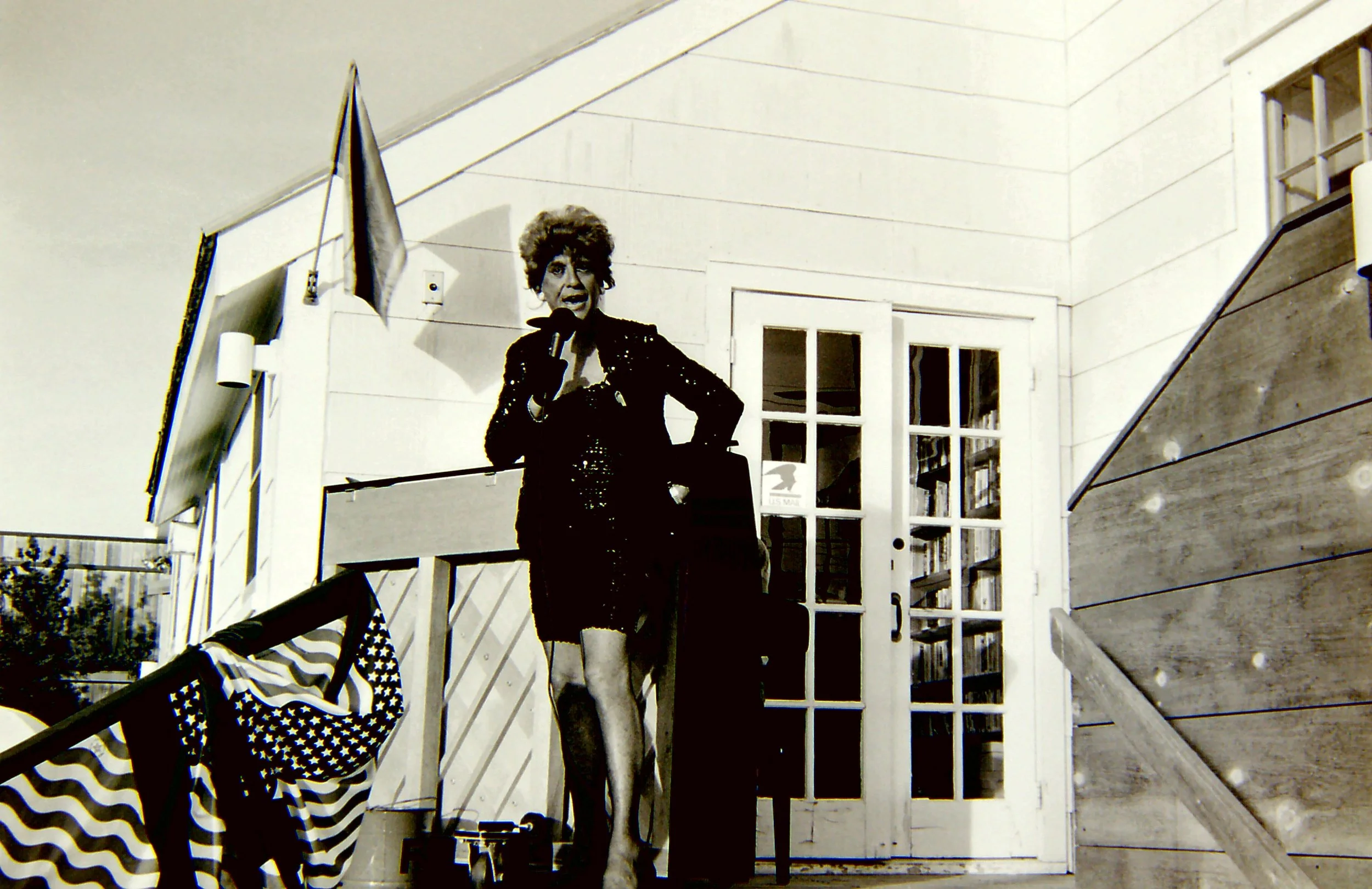 Rose Levine 1993 performing.jpg
