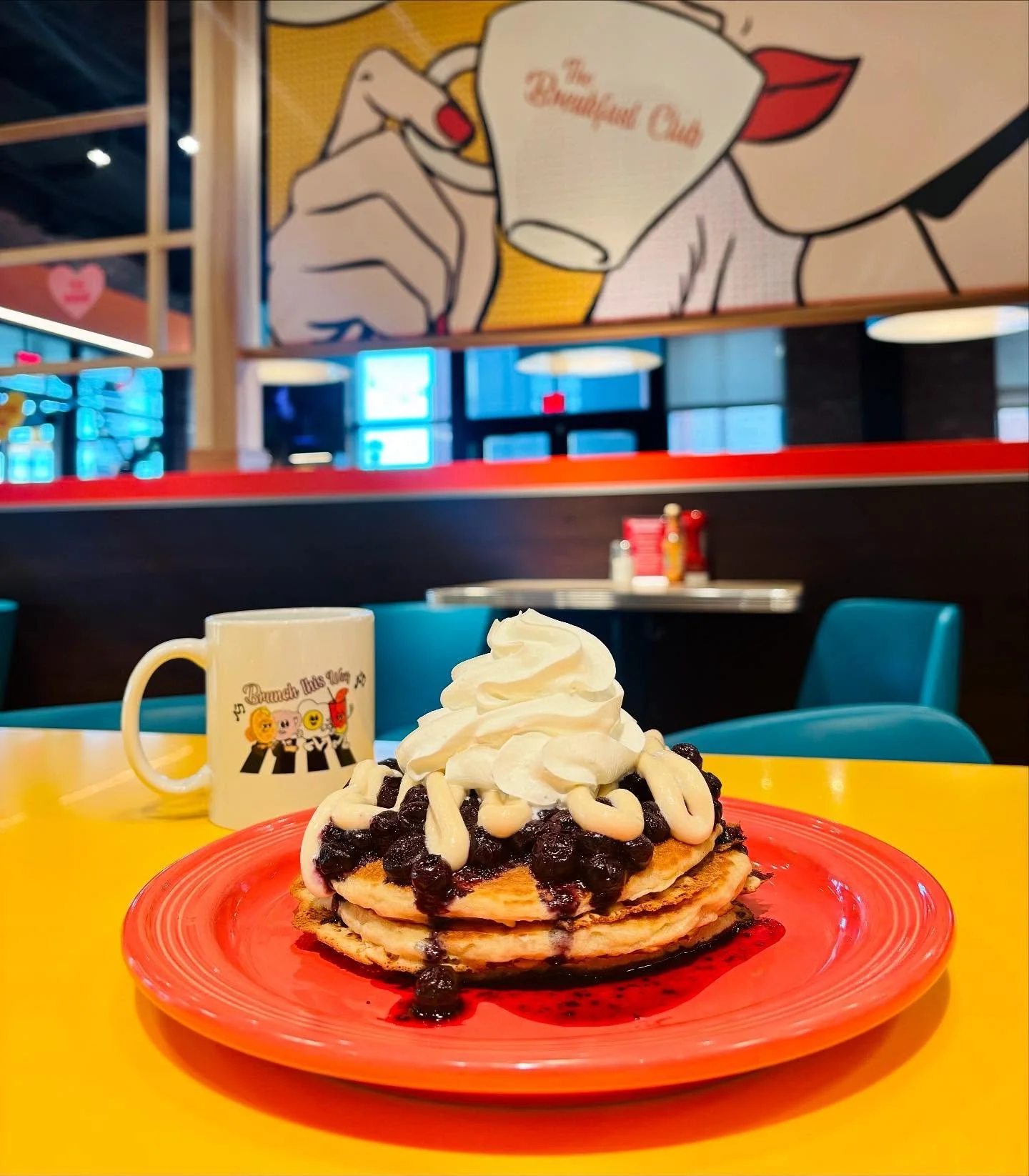 Who says that Mondays can&rsquo;t be sweet?!😋Start your week stacked up with Blueberry and Cream Pancakes 🥞🫐

#iowa #midwesteats #dsm #ankeny #wdm #supportlocal #stacked #pancakelovers #brunch