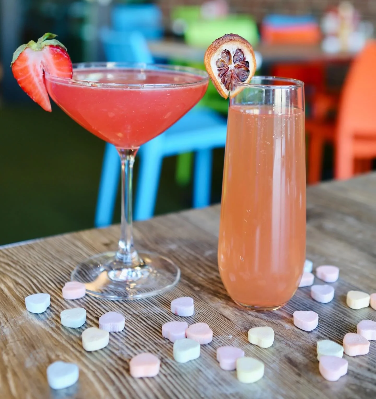 We got love in the air here this Saturday morning✨ Don&rsquo;t forget to try our Valentine&rsquo;s Day drinks that are here for a limited time💕 We&rsquo;ll be serving till 2:30&hellip;cheers and see you soon🤗🥂

#thebreakfastclub #wdm #dsm #eastvil