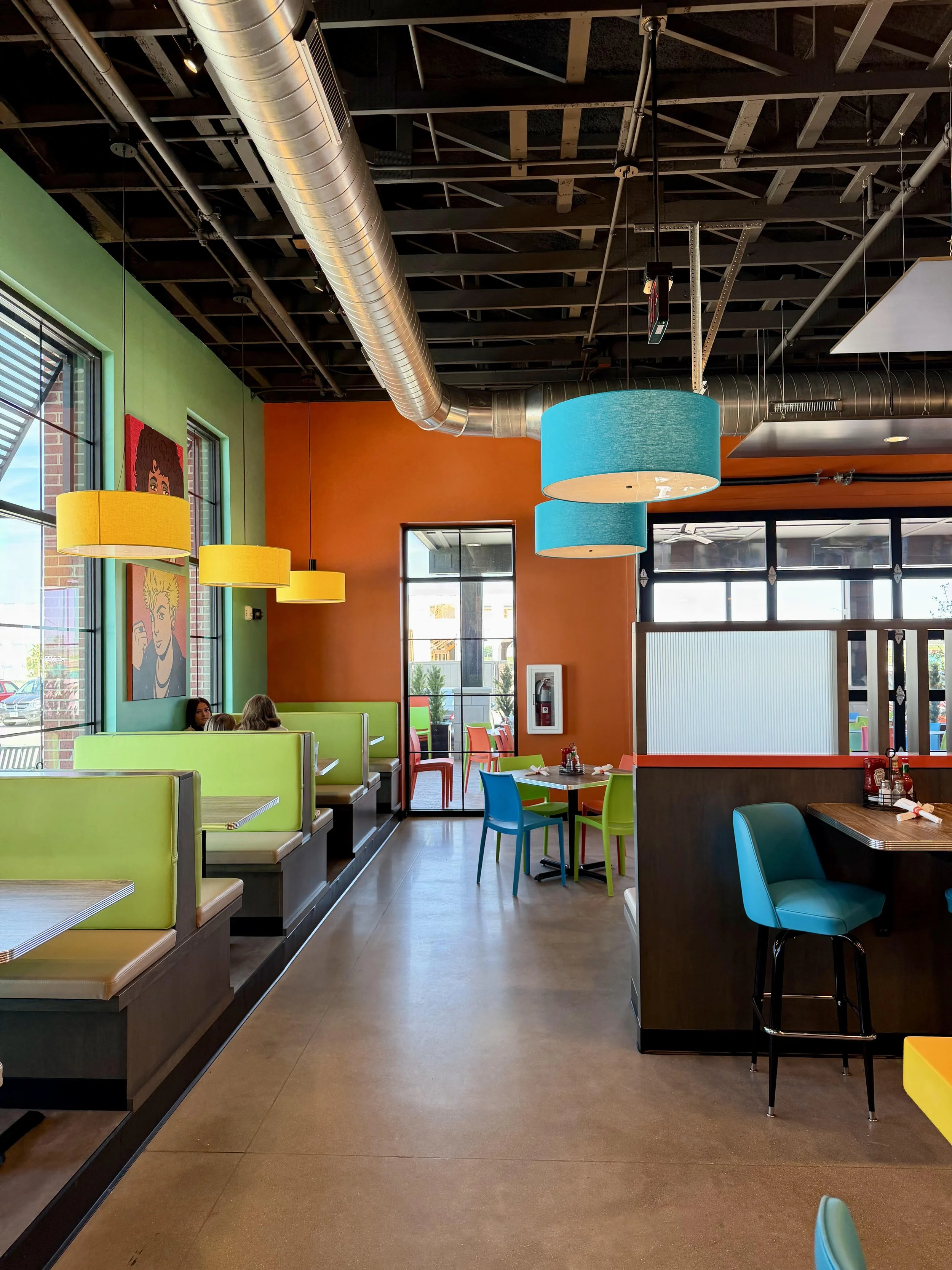 The Breakfast Club Waukee Interior Bar Brunch.jpg