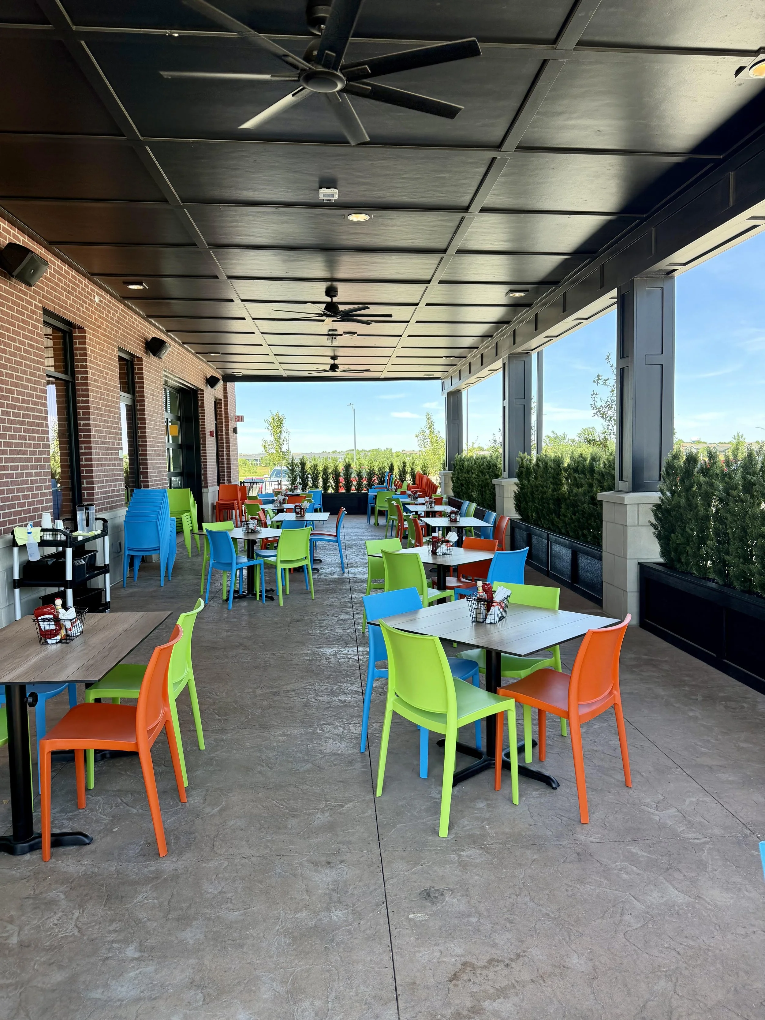 The Breakfast Club Waukee Exterior Outside Patilo.jpg
