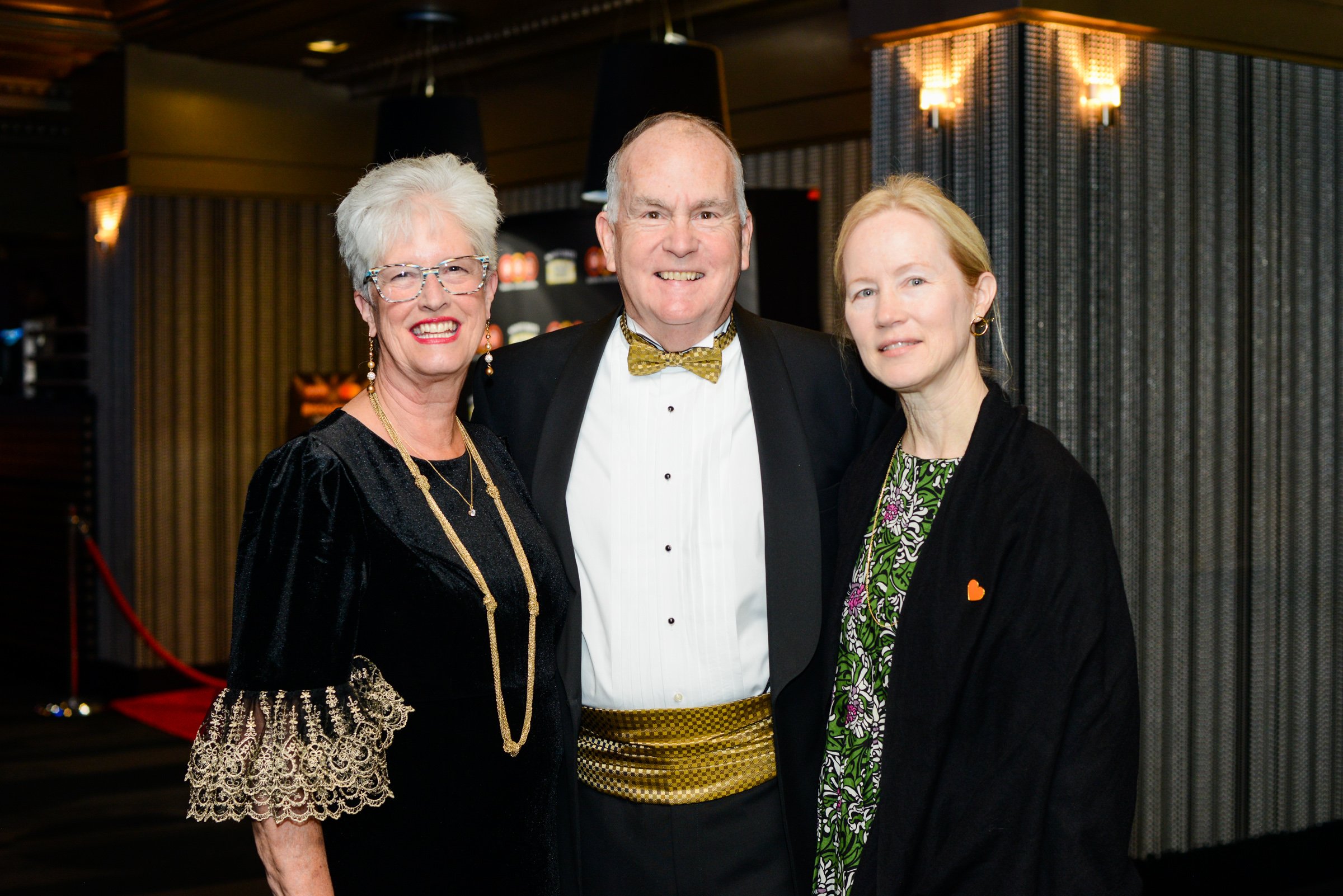 003_251116_BAE_GALA_4813.jpg