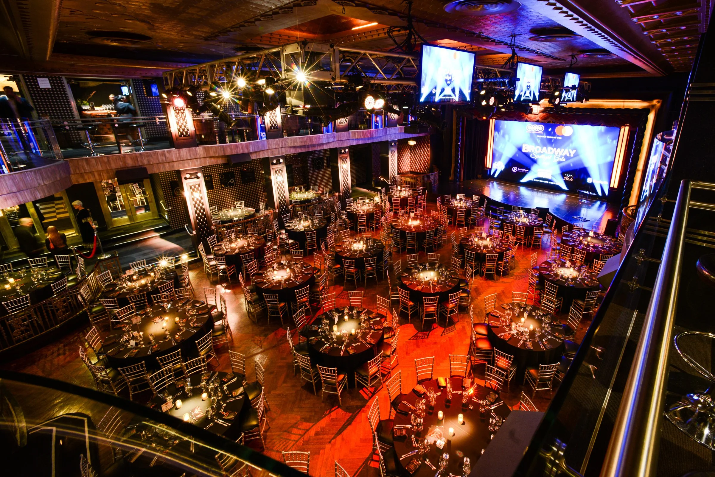 006_251116_BAE_GALA_4825.jpg