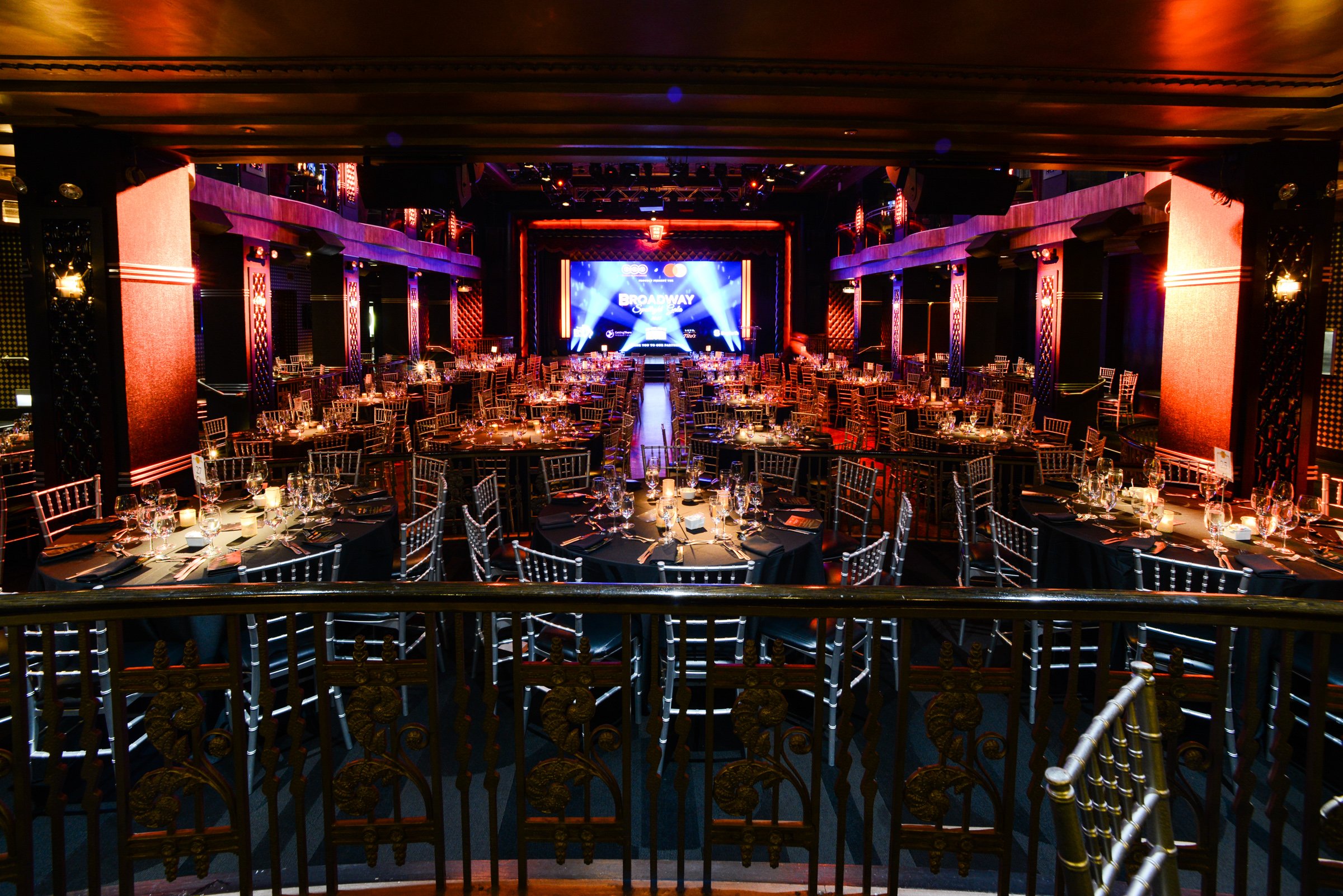 015_251116_BAE_GALA_4852.jpg