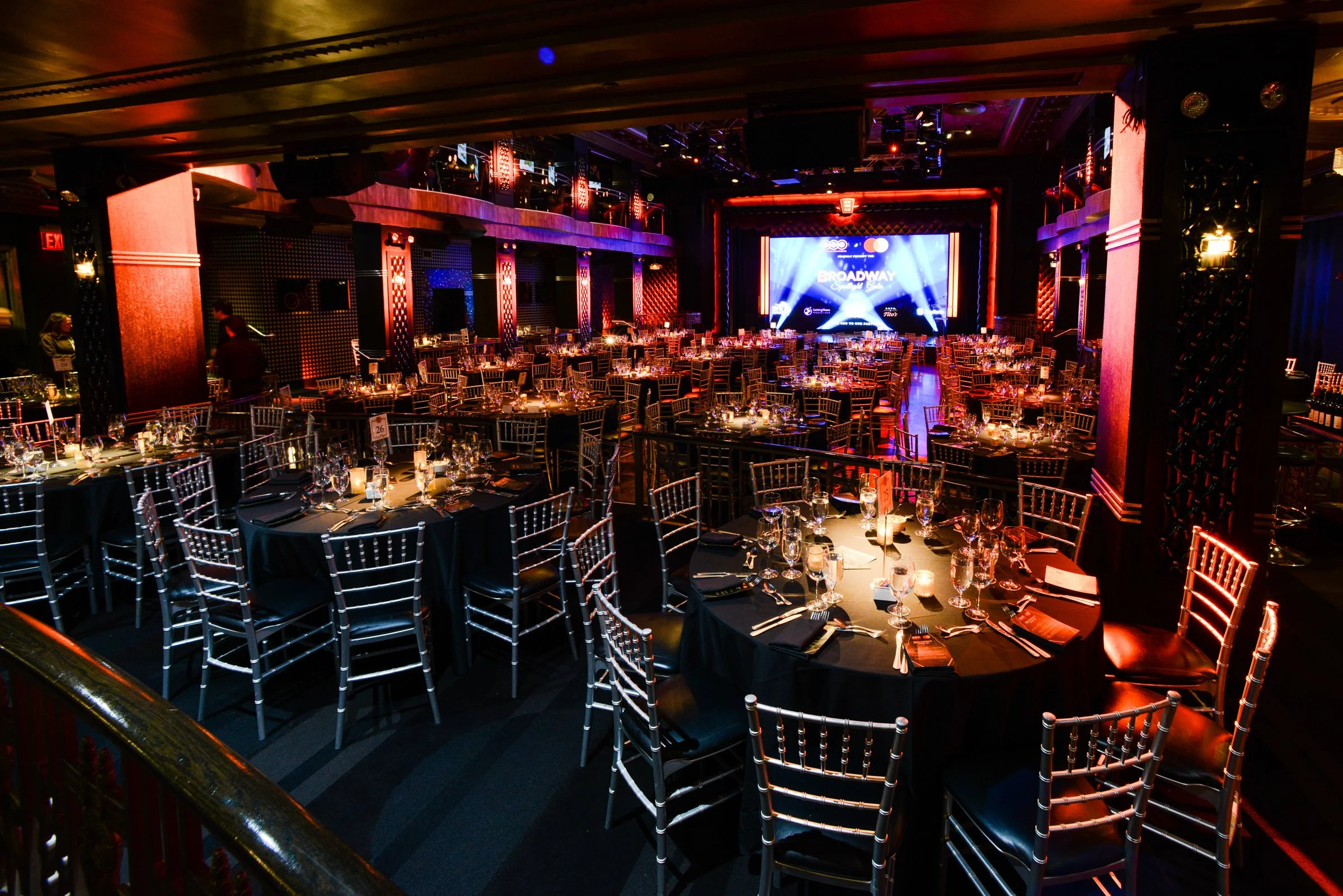 016_251116_BAE_GALA_4856.jpg