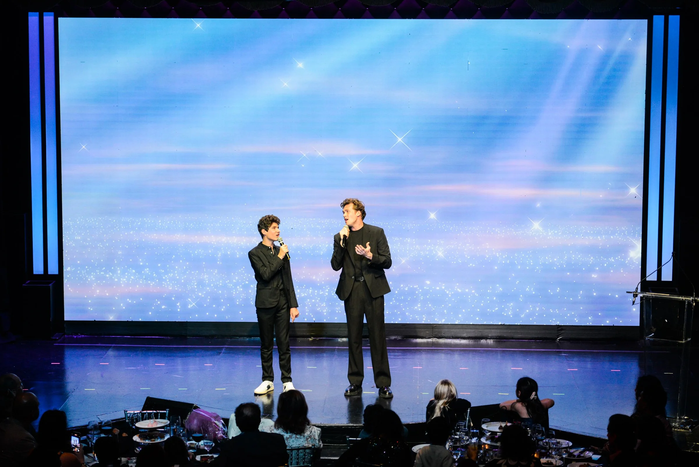 161_251116_BAE_GALA_5227.jpg
