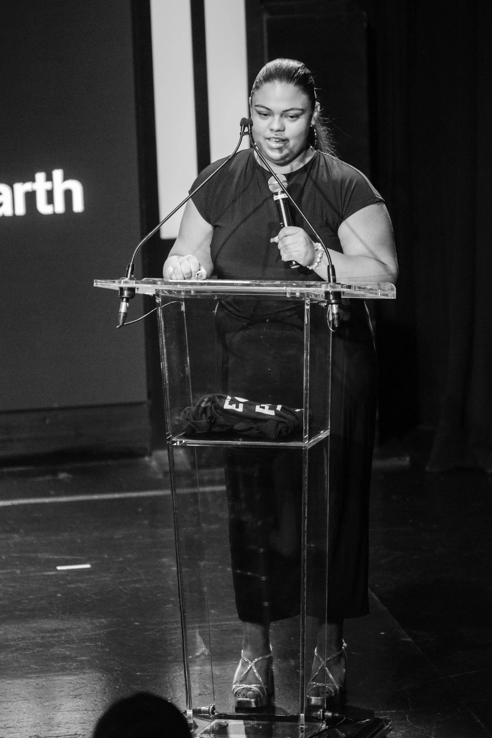 235_251116_BAE_GALA_5474.jpg
