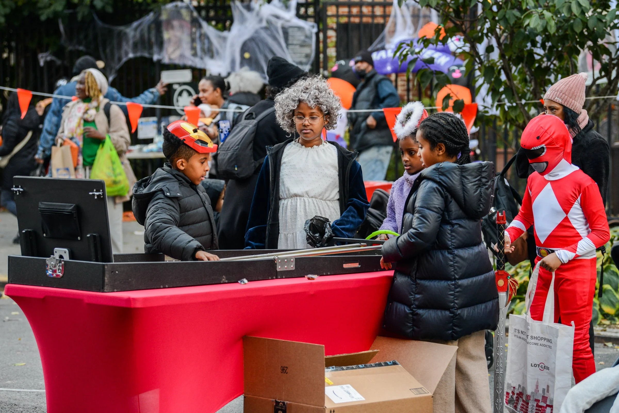 085_251031_BAE_HALLOWEEN_4657.jpg