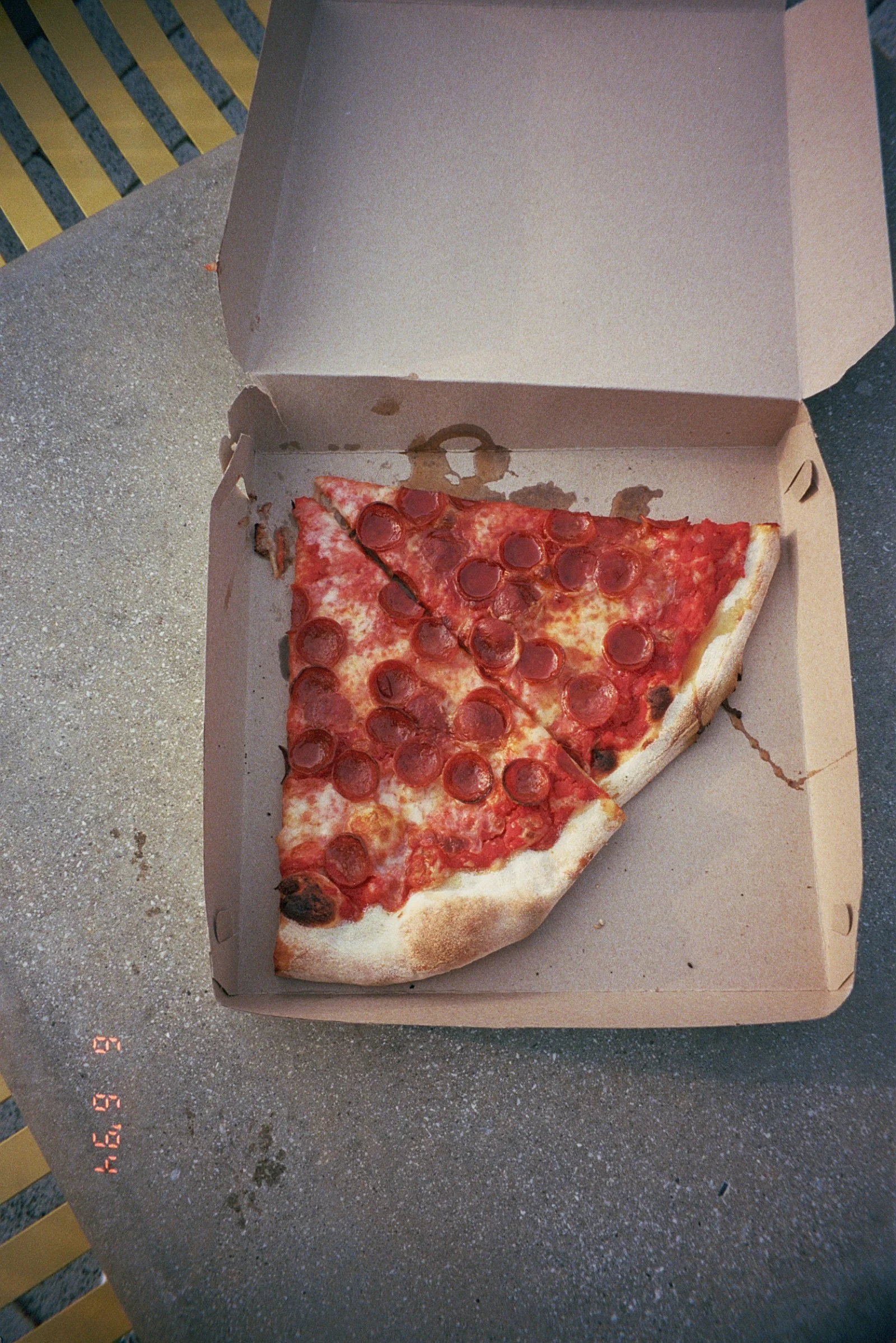 00003_34A.jpg