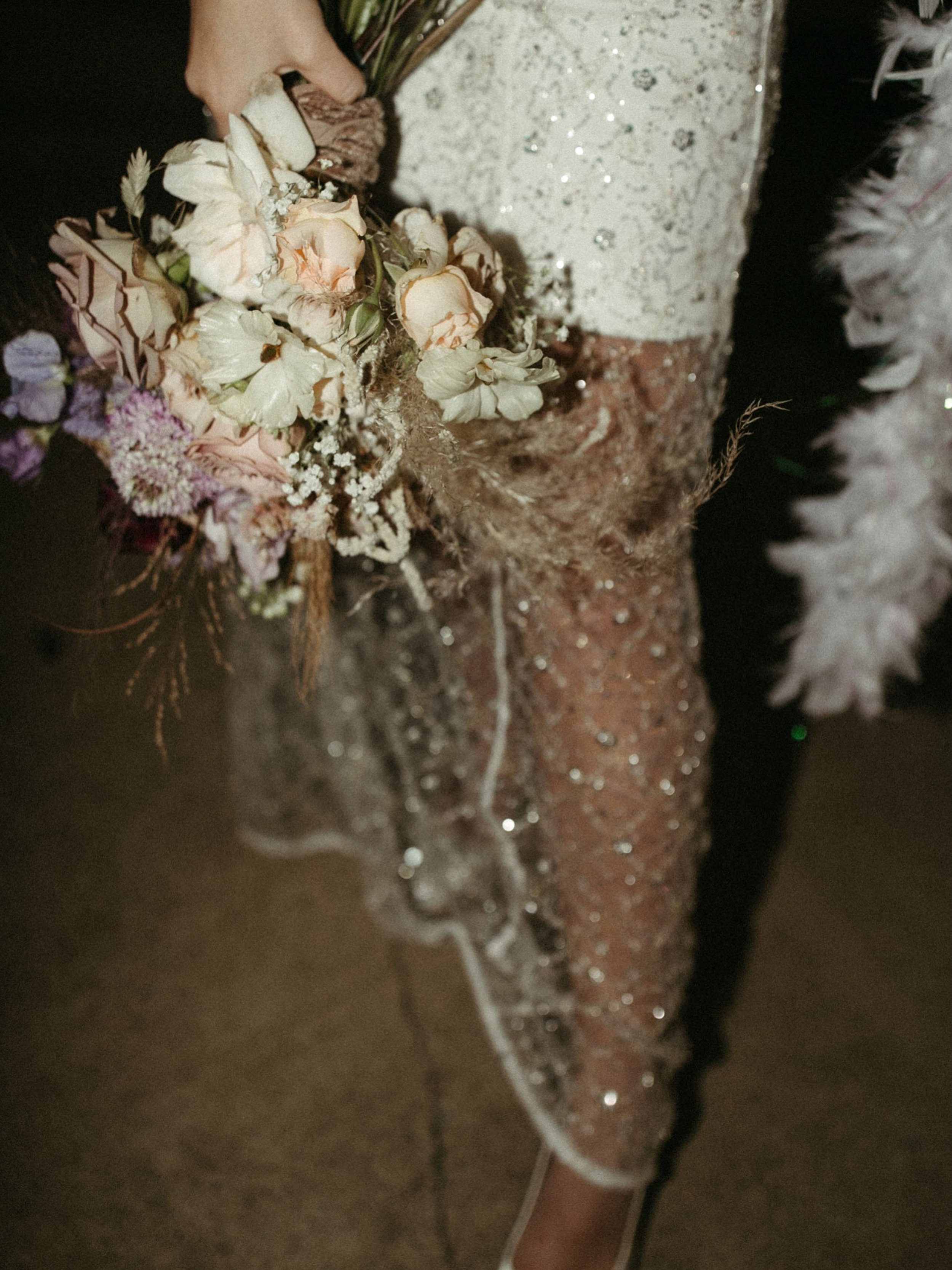 still stealing the show after dark 

🪩

#alabamabride #bhamwedding #birminghamflorist #birminghambride #bham