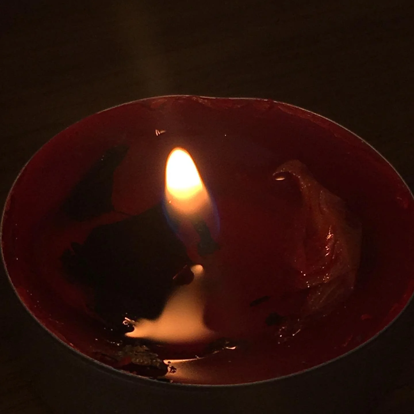 I am safe, protected and guided by this world

With every breath, I release the anxiety and fear in me

The Earth supports me and my needs

Affirmations for Root Chakra meditations &hearts;️

#senses #soulart #element #fire #rootchakra #energy #heali