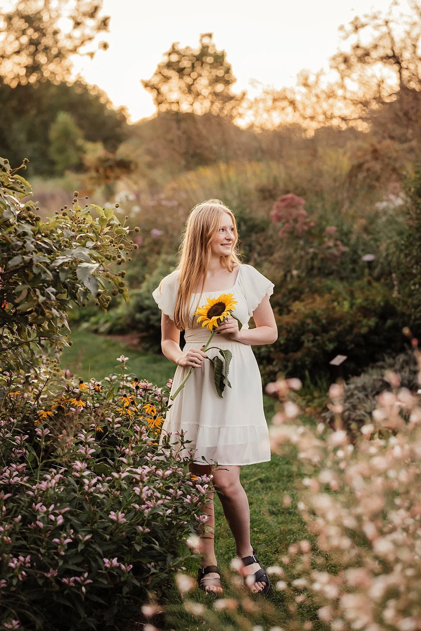 garden-senior-photo-session.jpg