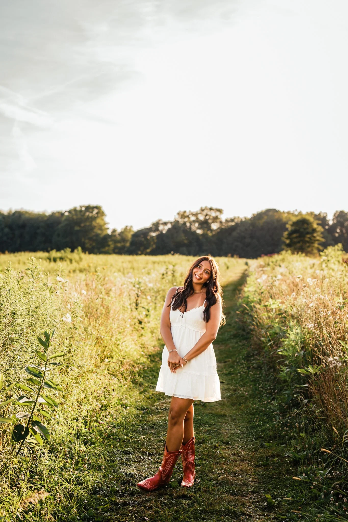 springfield-bog-metro-park-senior-photo-session.jpg