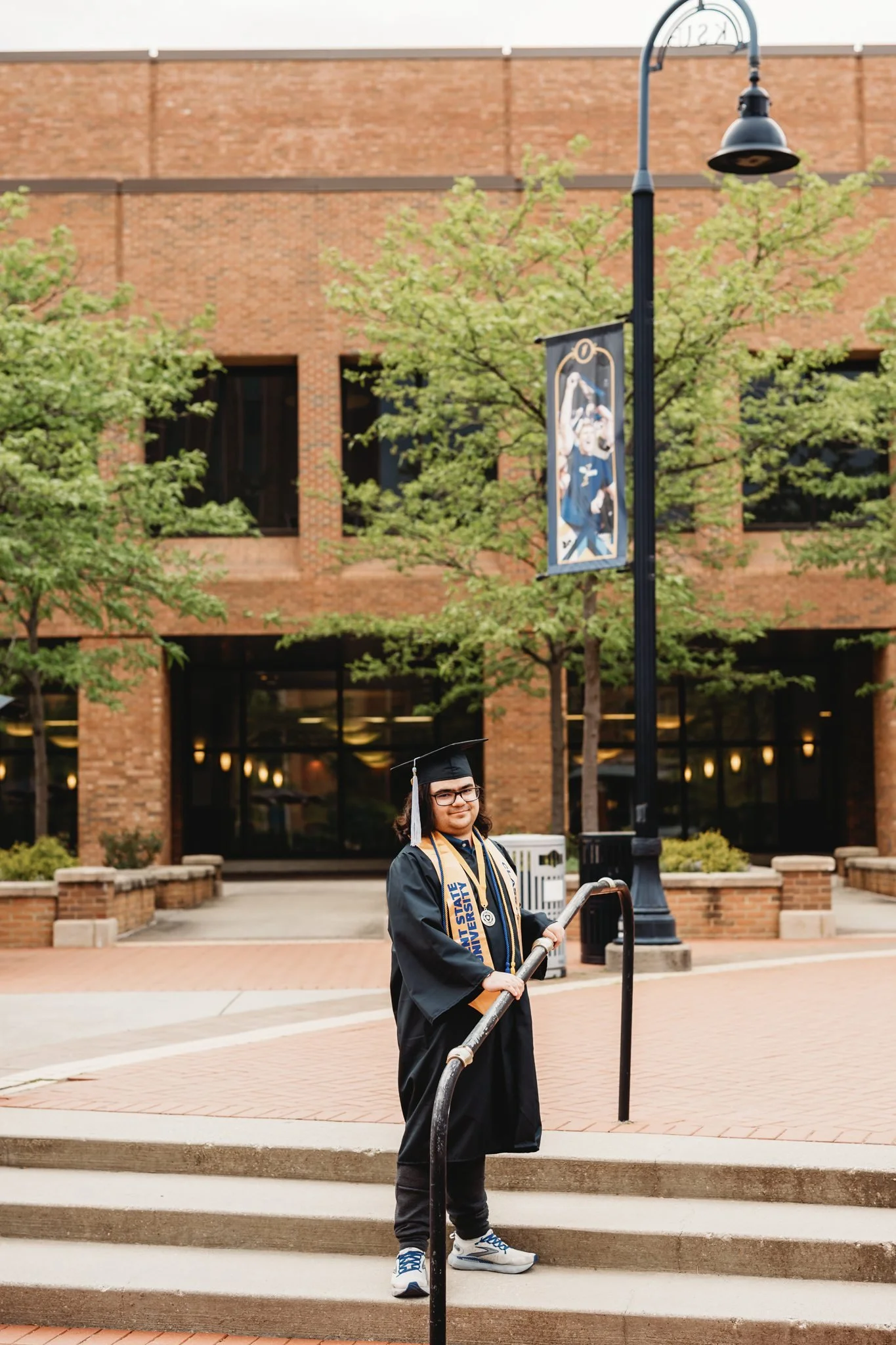 kent-state-graduate-photography-session-on-campus.jpg
