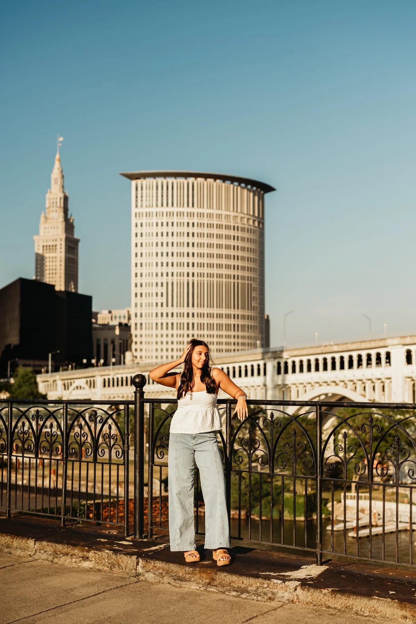 Senior-girl-photo-session-in-cleveland-ohio.jpg