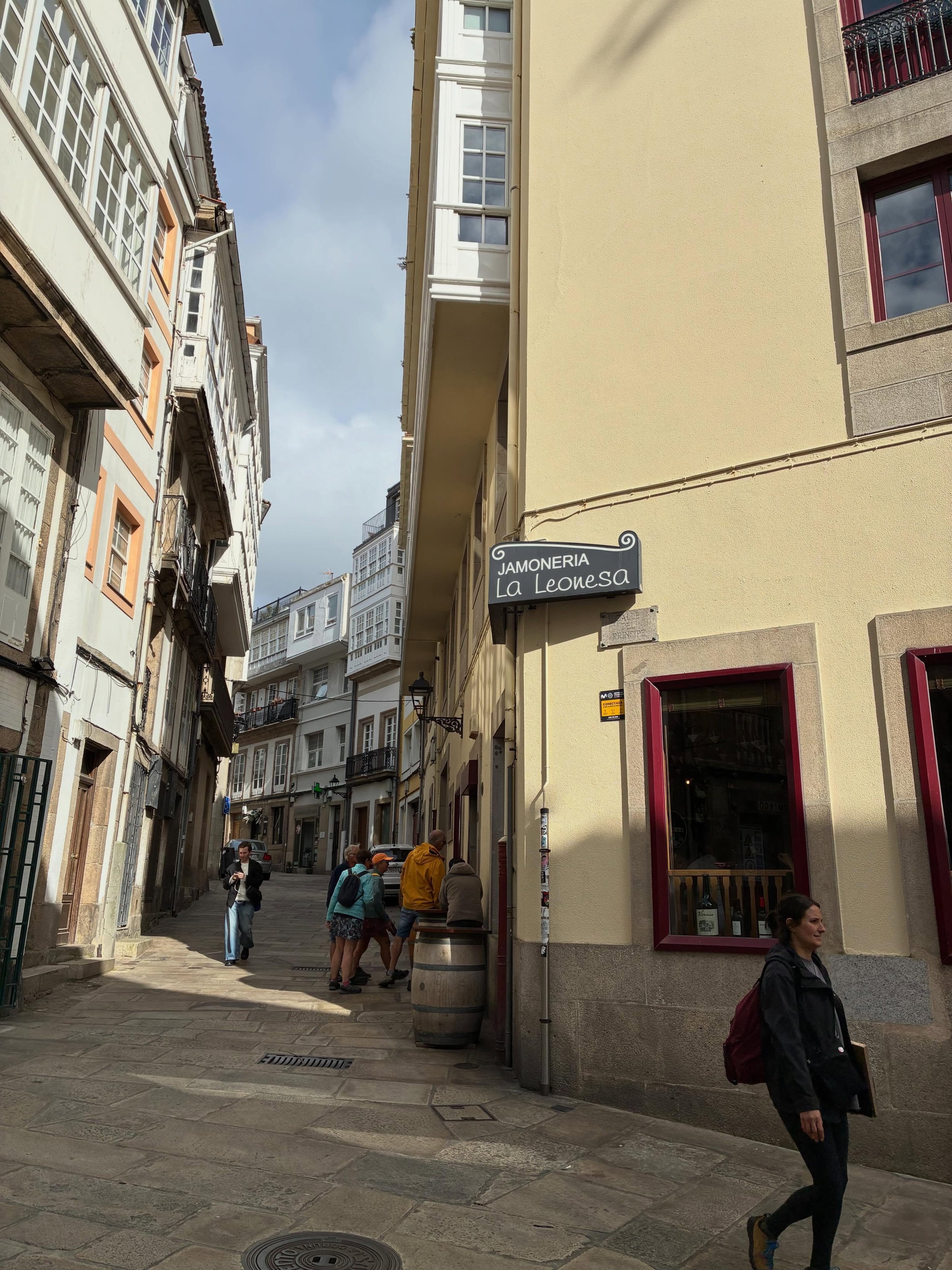 Out and about provisioning in A Coruňa. 

It&rsquo;s a beautiful town and very easy to walk around - with lots of great places to restock Macavity. I came across the fabulous Jamoneria La Leonesa, so she is now laden with their divine jamon and chori
