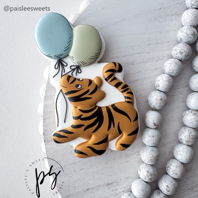 Vintage Pooh and Friends, tiger balloons.png