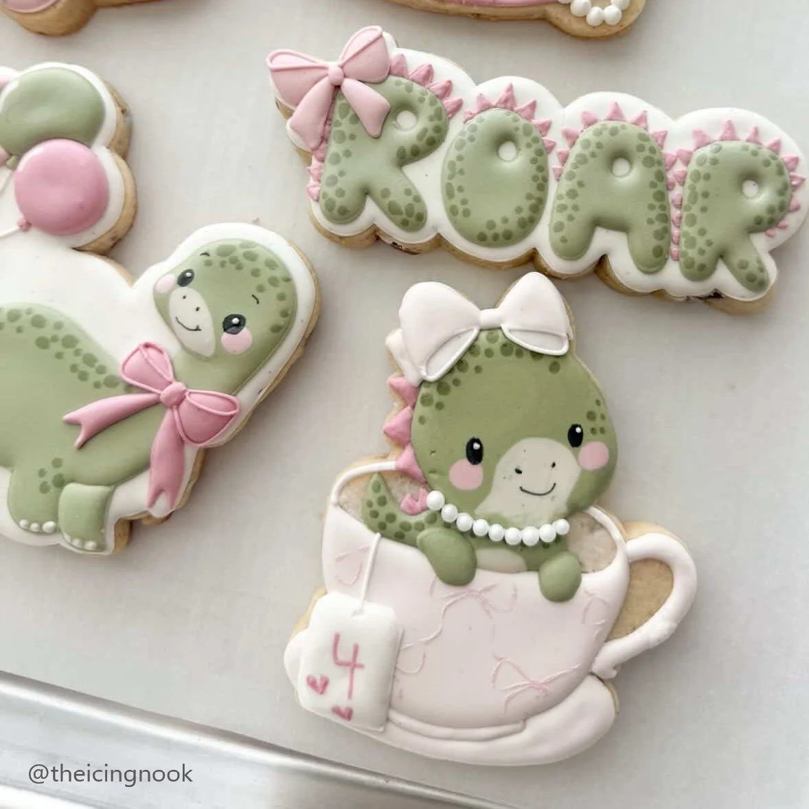 Dinosaur Tea Set, bow roar plaque, teacup dinosaur.jpg