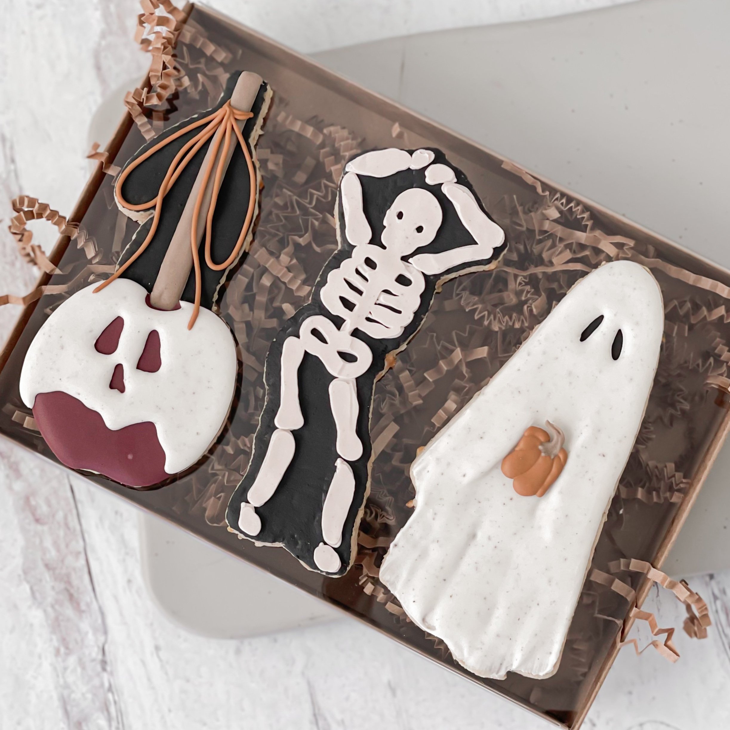 Tall+Spooky+Set%2C+tall+pumpkin+ghost%2C+tall+skeleton%2C+tall+spooky+candy+apple.jpg