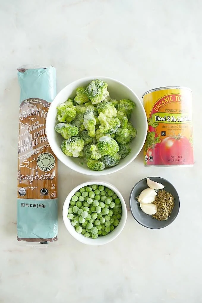 Photo Credit: https://itsavegworldafterall.com/lentil-pasta-primavera/