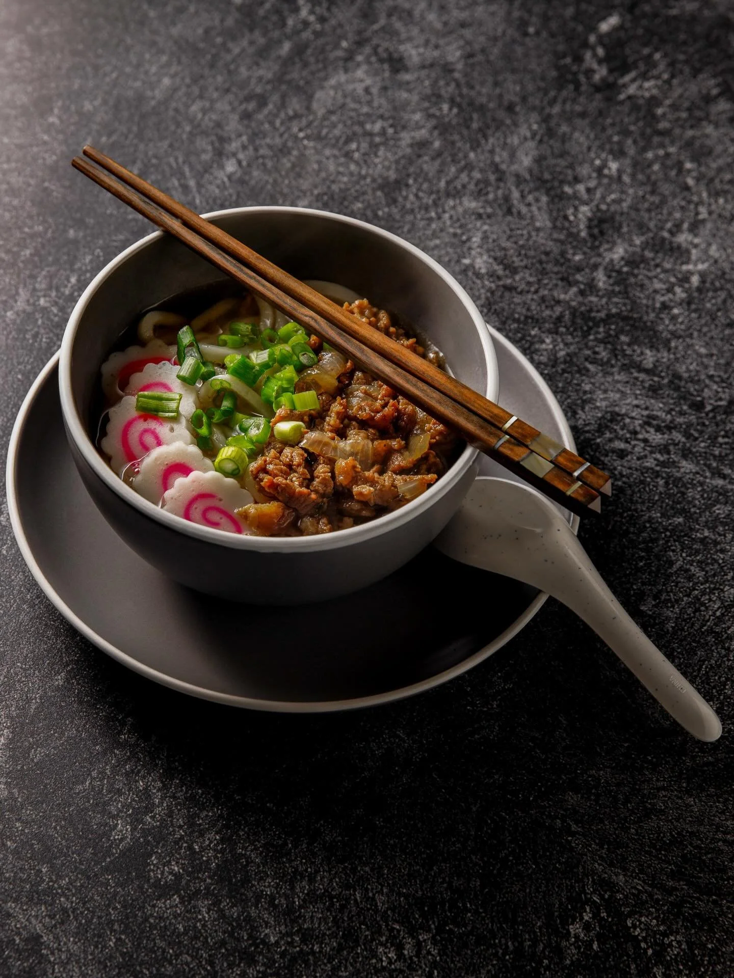 Soup season, always! Also, not saying no to extra naruto (narutomaki) fishcake 😉 Udon noodles are just one of the best. 🥢🍜🥄

But yeah, I love making good food look extra good! Only real food and real photo for real people&hellip; 💁&zwj;♀️📷

Pho