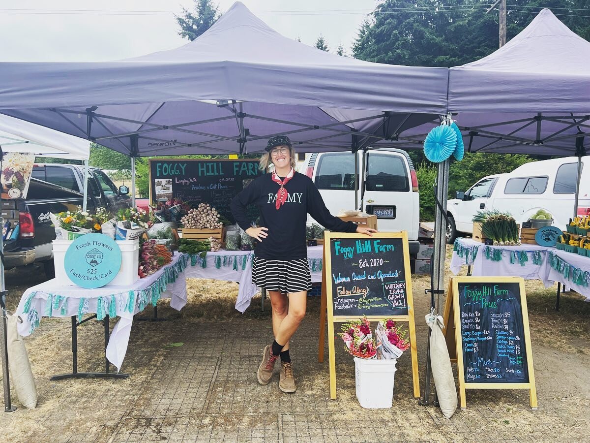 Come see me @bayview_farmers_market from 10-2! Flowers and veggies await!