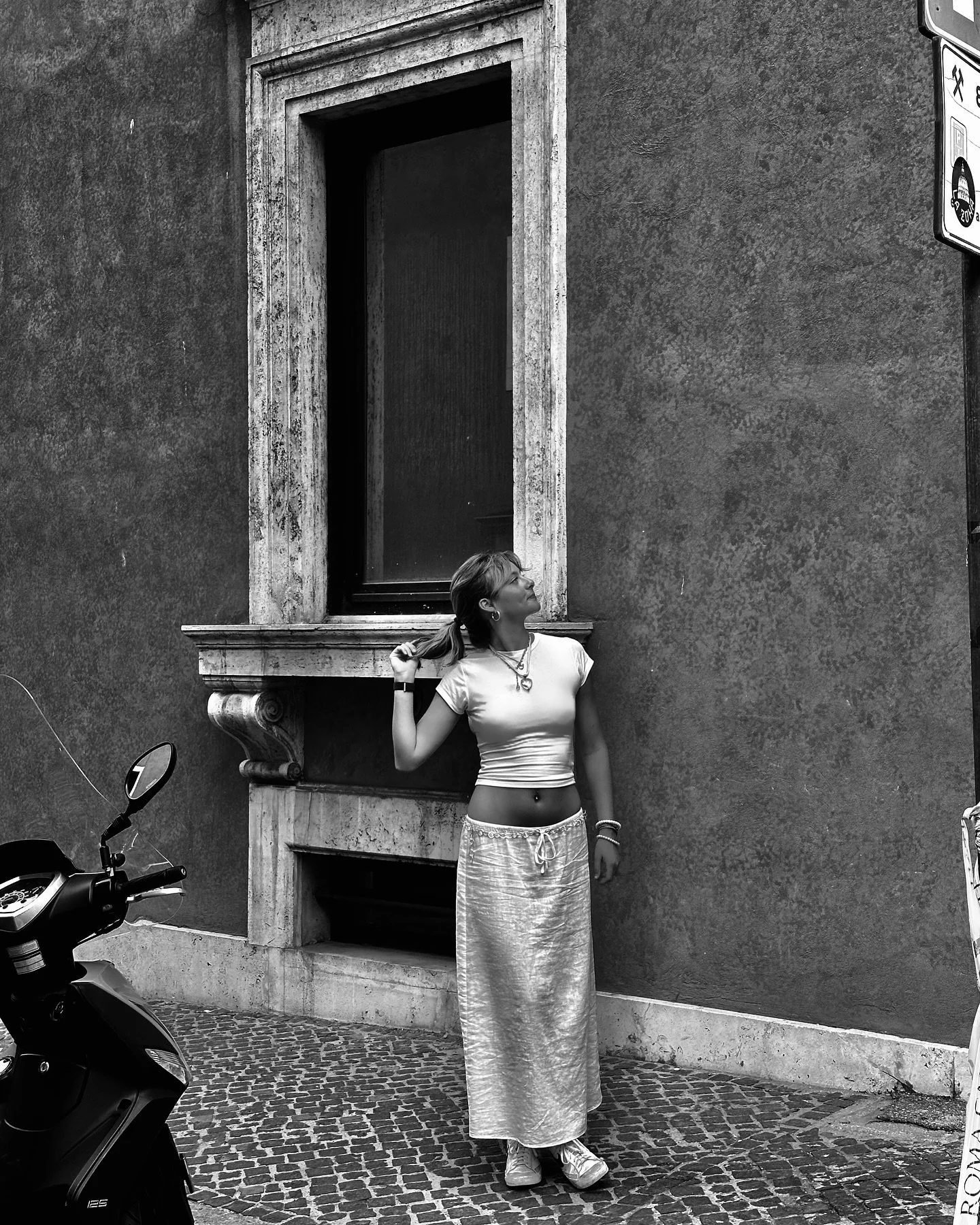 on today&rsquo;s installment of &ldquo;so&hellip; wyd this summer?&rdquo; from @joy.mulzoff ↯

&ldquo;i travelled around italy, ireland, and
scotland for fun and then spent a few weeks in amsterdam with jmu&rsquo;s art and design program - best thing