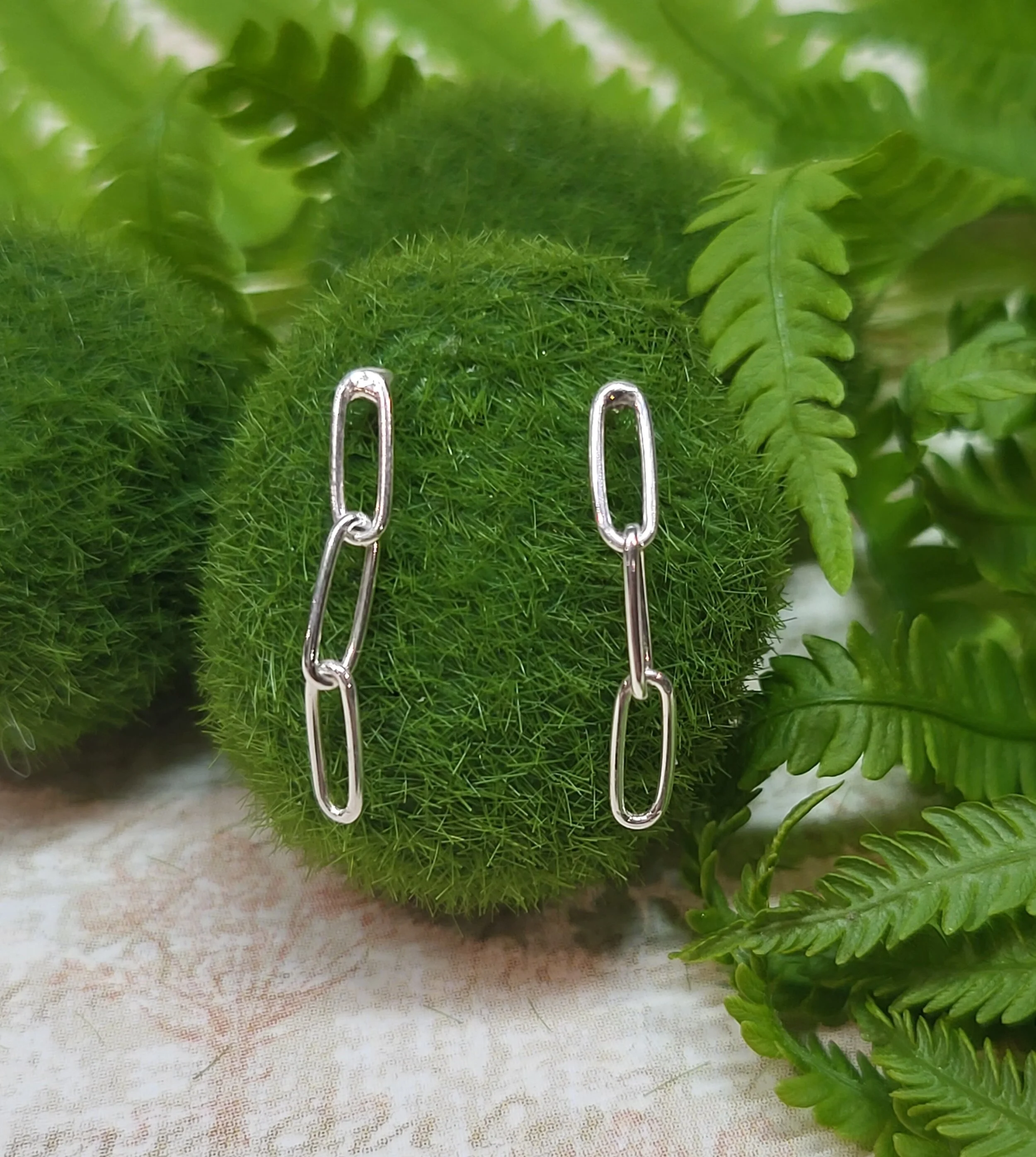 Tri Link earrings