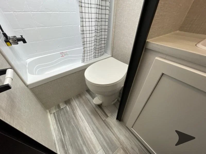 jayco toilet.jpg