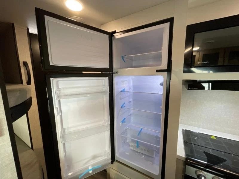 jayco refrigerator.jpg