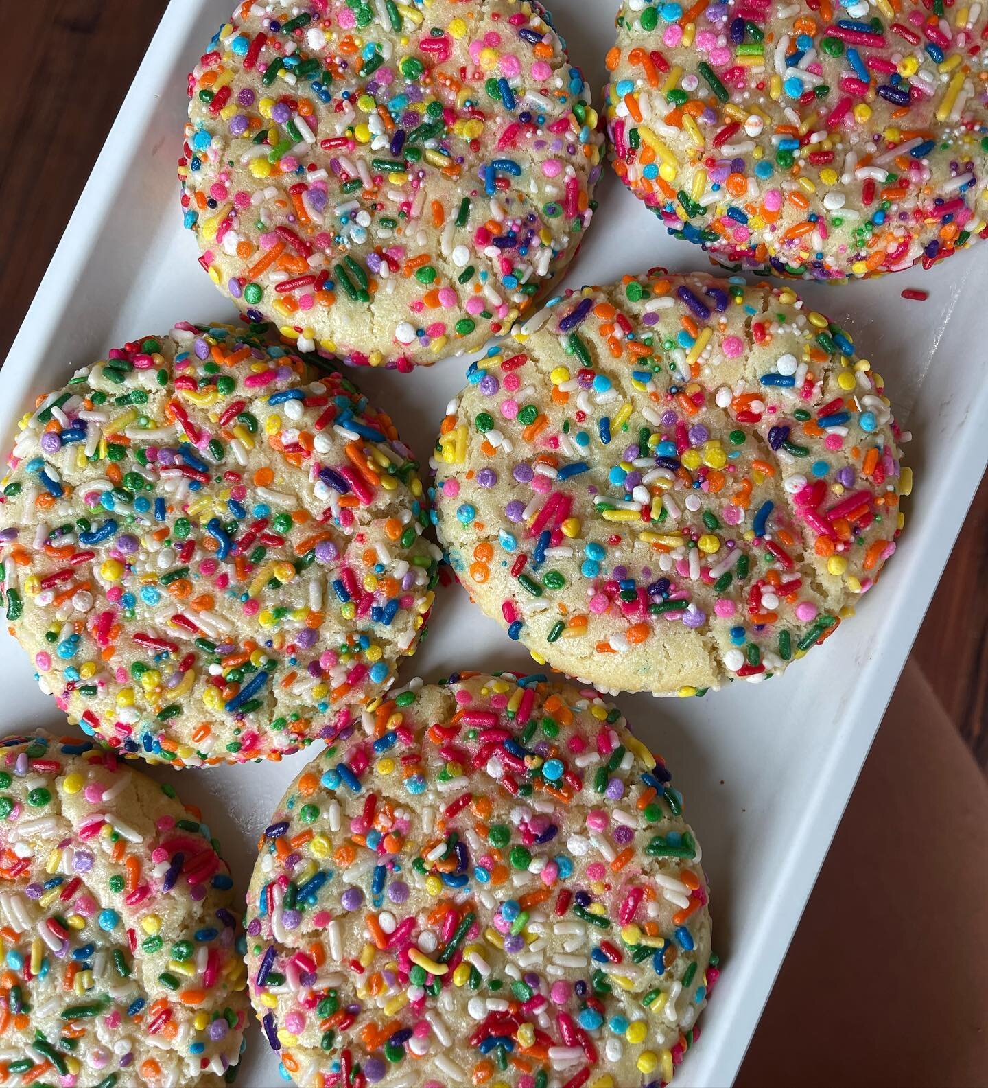 It&rsquo;s a biggggg sprinkle cookie kinda day! Open 9-4 today 😄☀️☀️☀️🥳