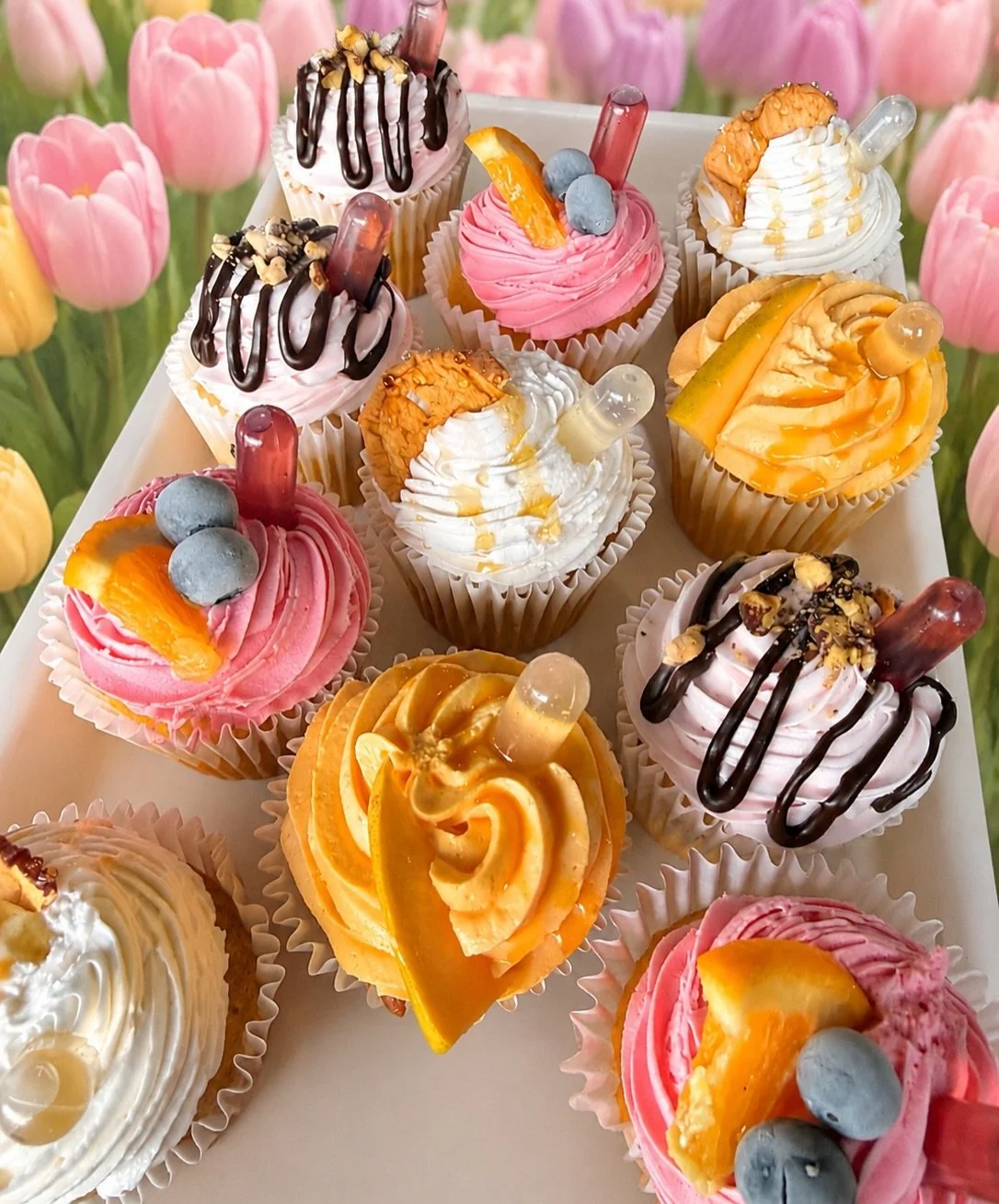 Mother&rsquo;s Day line up is here! 🌷 🧁 🌼 💐 ✨ 

Our annual tradition is BACK- turning @creamridgewinery wine into CUPCAKES 🧁 🍷✨

🍊 Poco loco- orange cupcake with poco loco sangria icing (boozy)
💓 Almond berry- almond cupcake, almond berry inf
