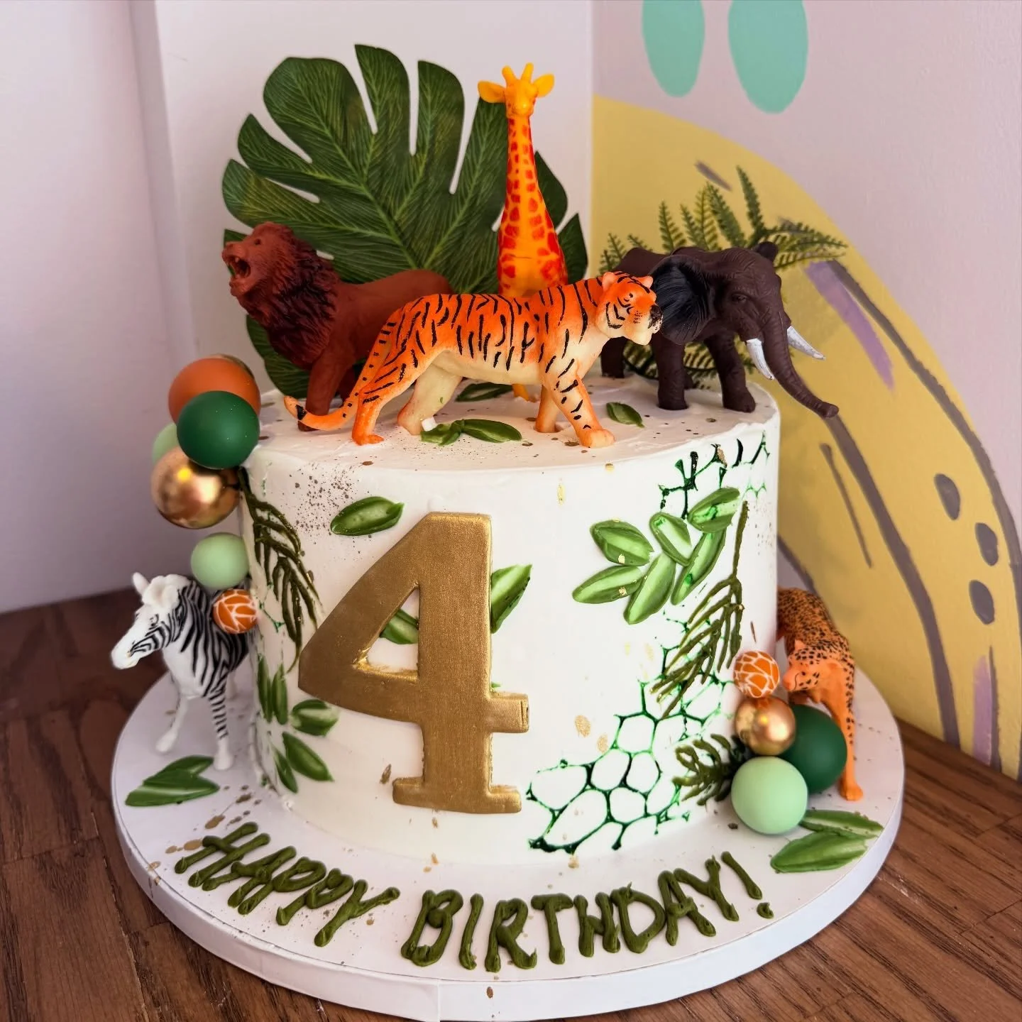 From birthdays to graduation to &ldquo;just because&rdquo; moments&hellip; cake is always part of the celebration ✨🎂

We&rsquo;ve been busy creating so many fun designs lately and would love to be part of your next special event!

Inquire today to h
