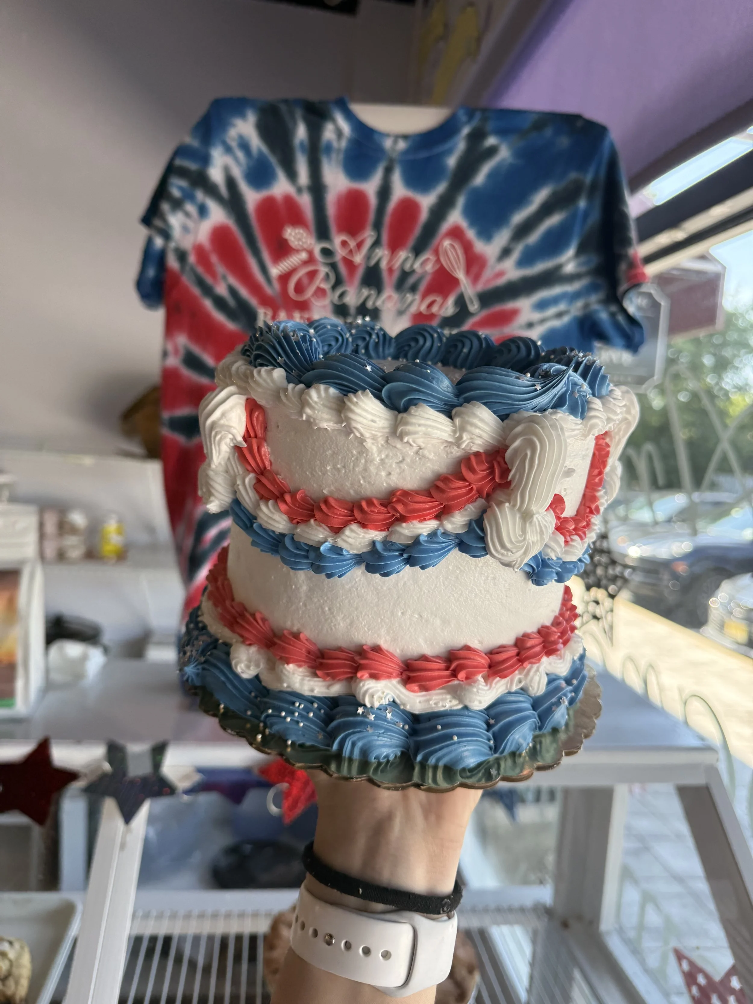 Vintage USA cake