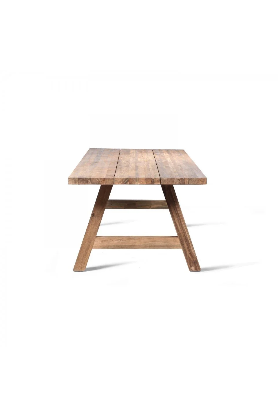 wn interiors garden table large 3.jpg