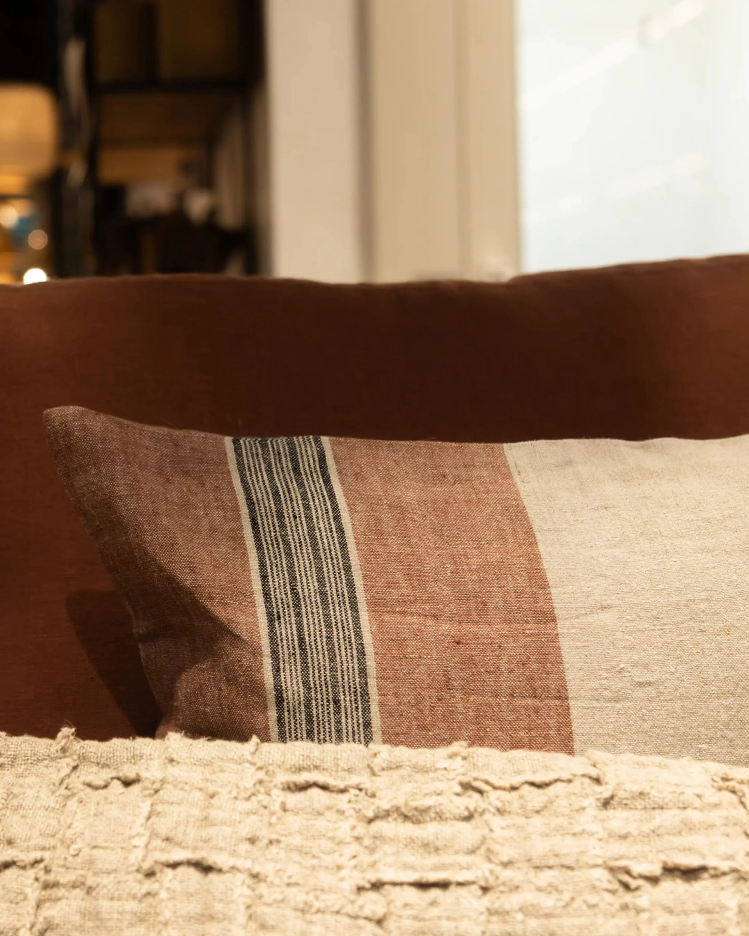 banda-linen-cushion-cover-60-x-40-cm-rust-color (1).jpg
