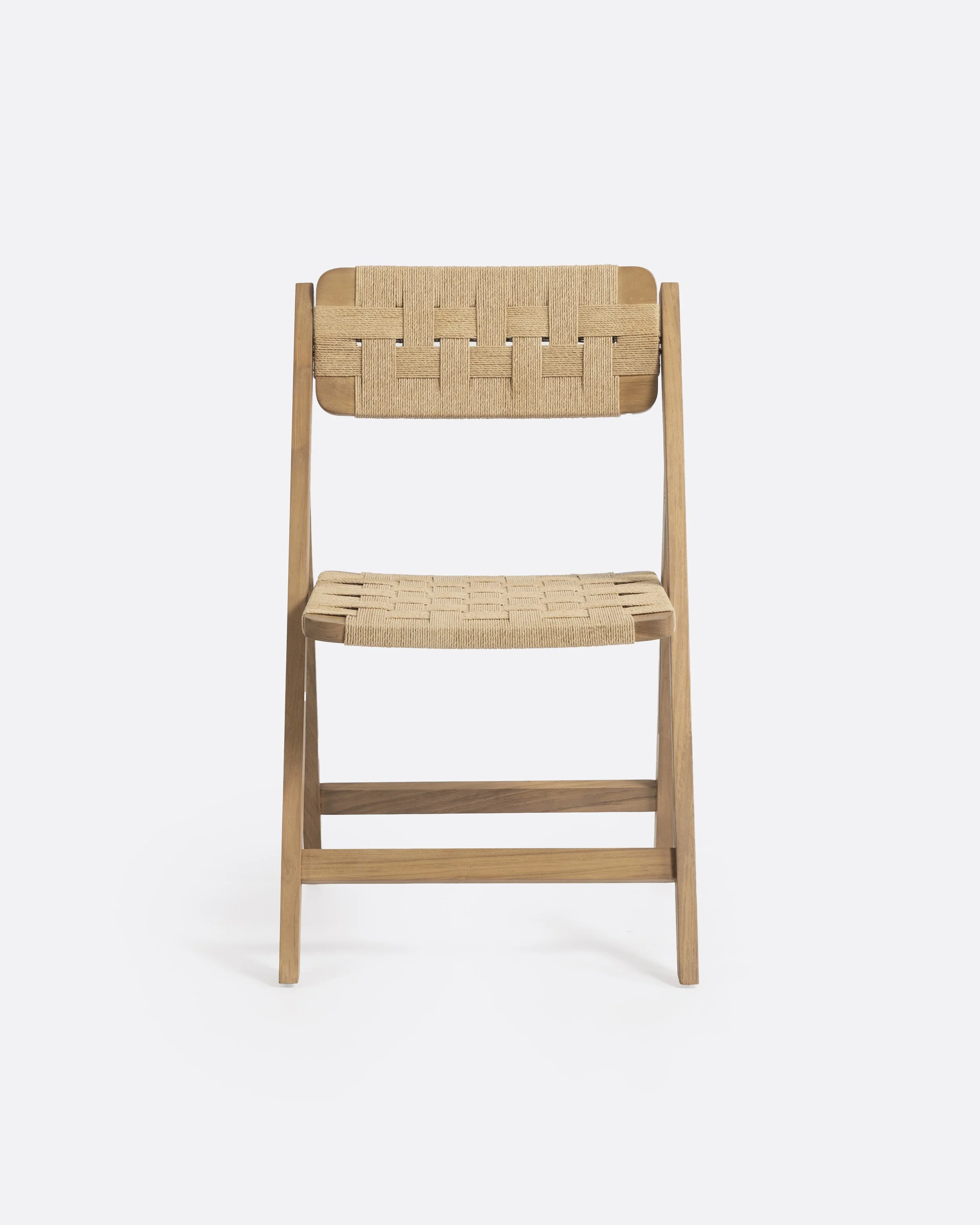 folding dining chair in teak wood and paper cord