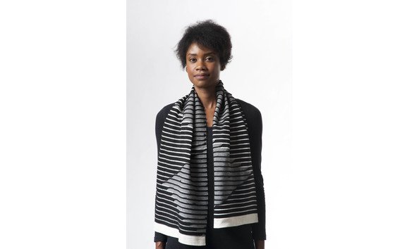 big_image_Anke_Loh_reversed_triangle_scarf.jpg