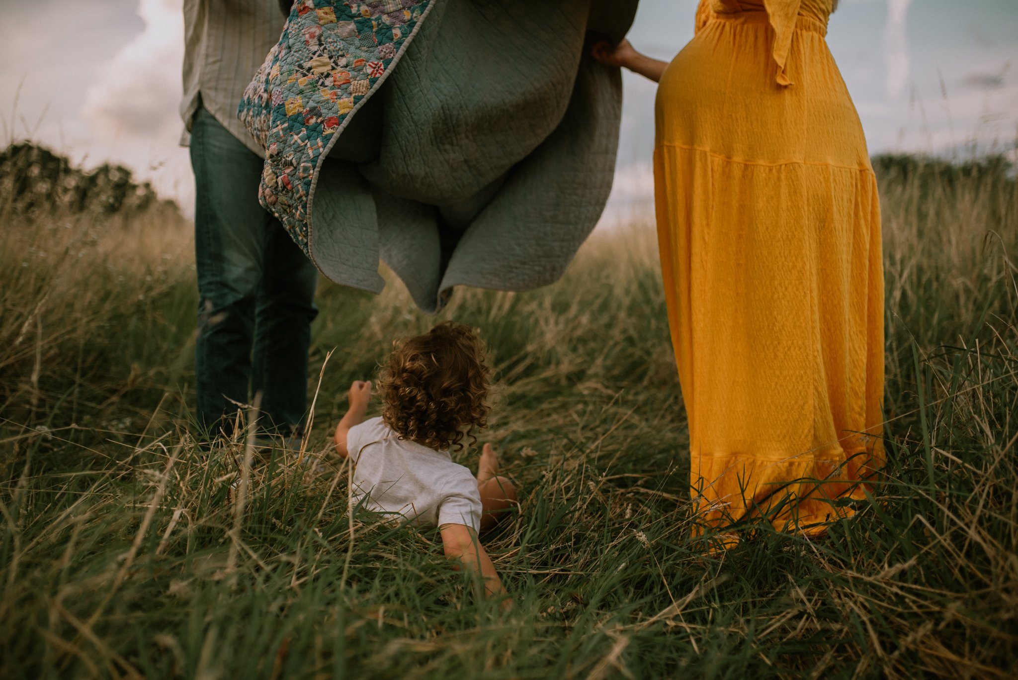 Lifestyle maternity photography in Fayetteville, AR