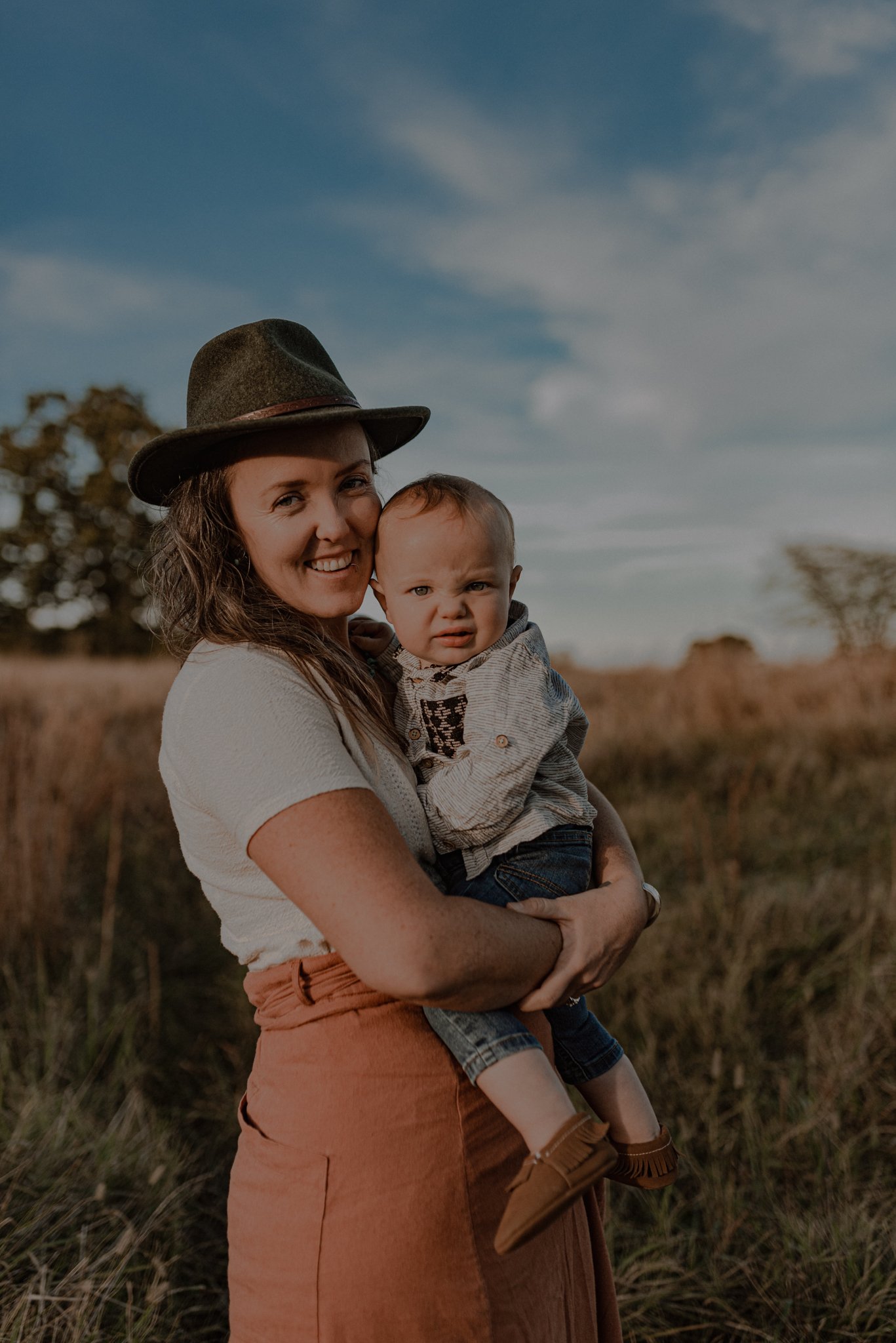 Motherhood photography in Fayetteville, AR