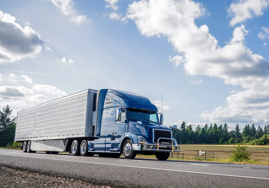 Commercial truck driving in Northern California representing truck accidents
