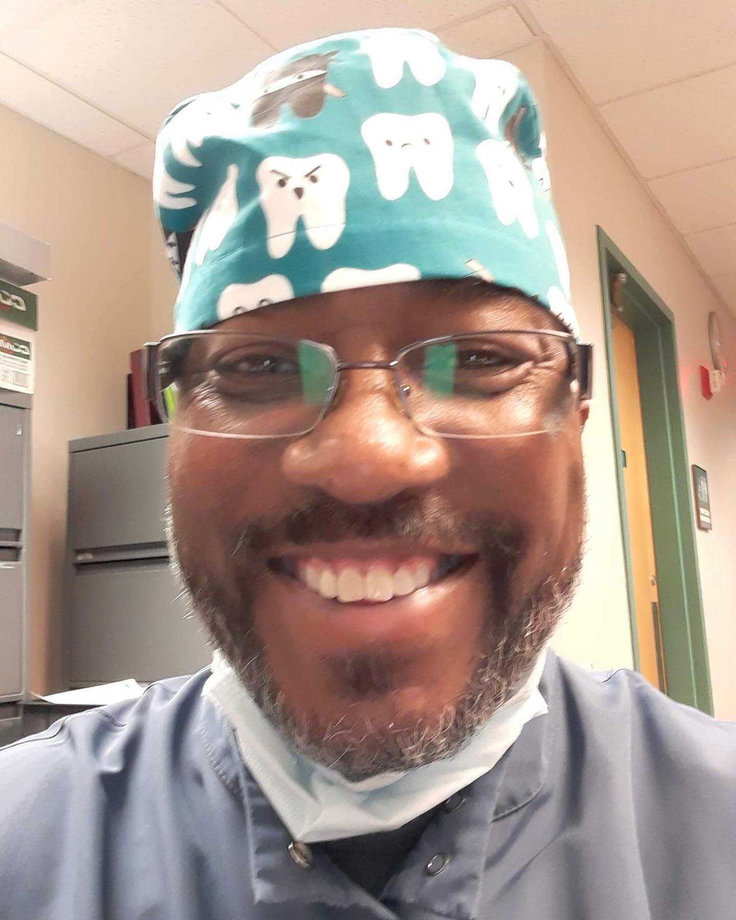 LaMont Walker RDH M.S.
Dental Hygiene Instructor for 17 years
Graduate of The Marquette University School of Dental Hygiene - Class of 1988

Thank you LaMont! Stay safe 
#ppe #staysafe #dentalhygienist 
#ndha