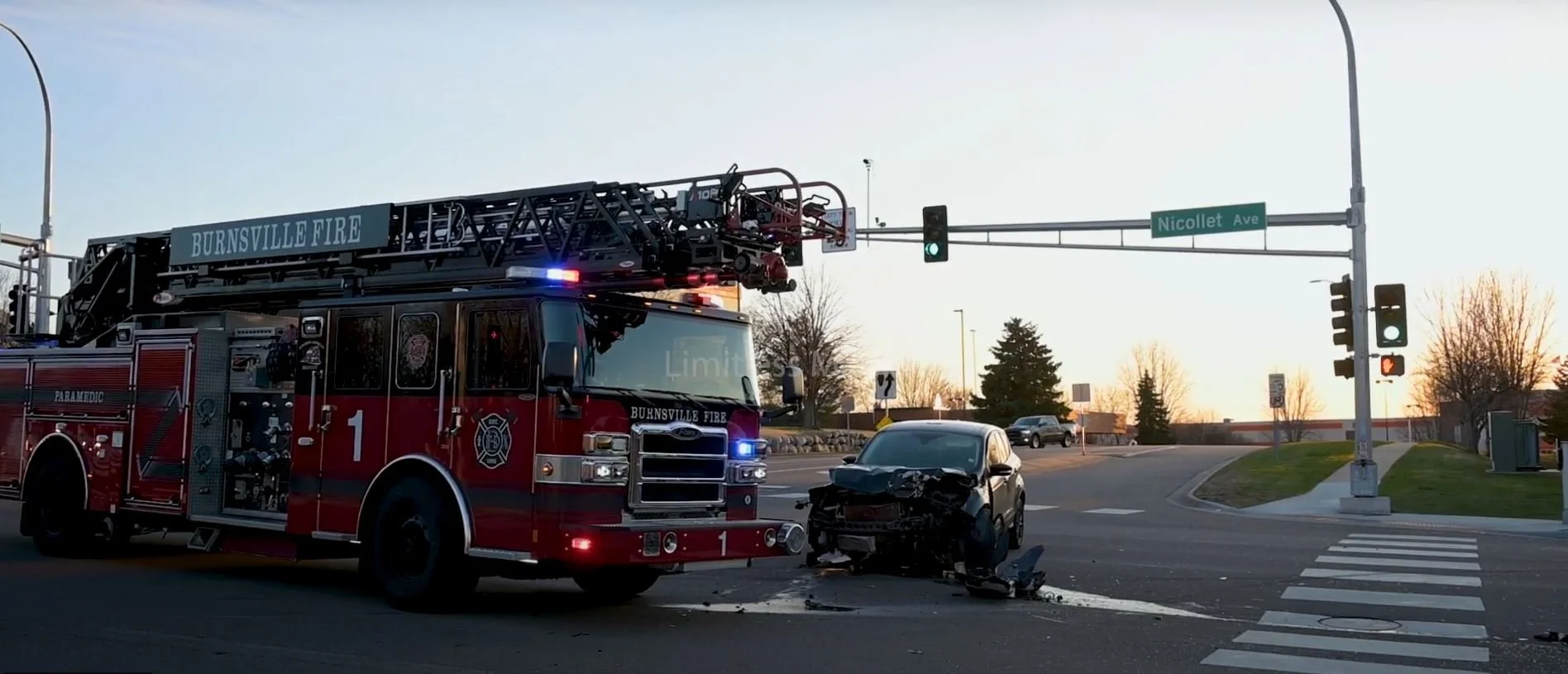 Four-Vehicle Crash Temporarily Shuts Down Southbound Nicollet Avenue in Burnsville