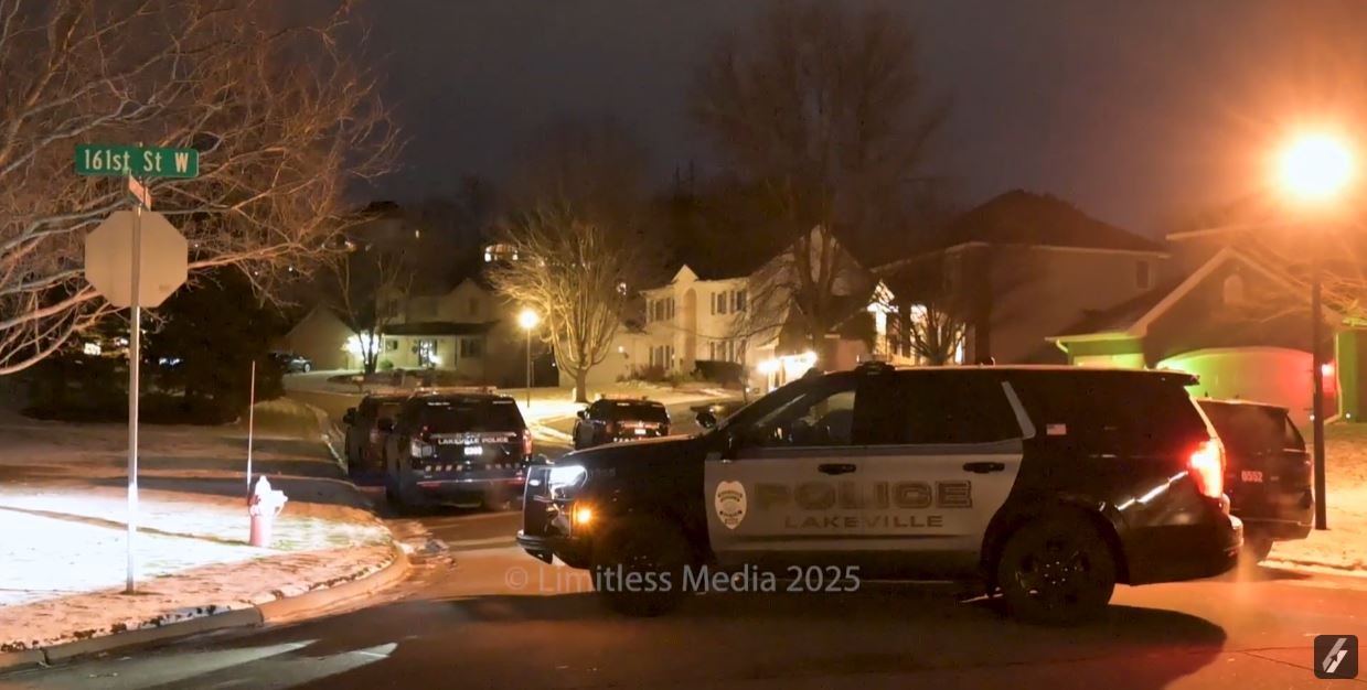 Lakeville Police Issue Shelter-in-Place During Incident Involving Man in Possible Crisis