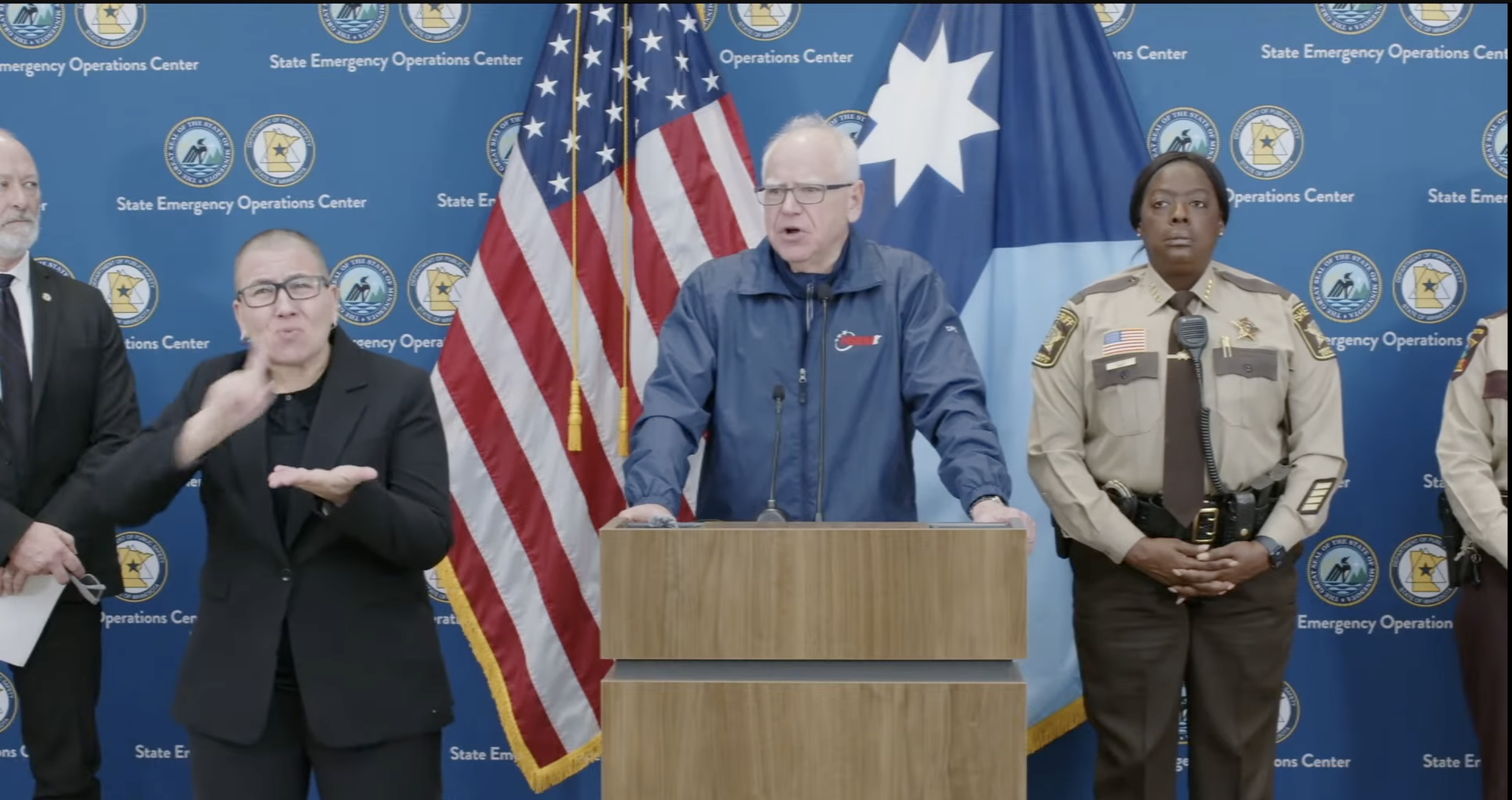 Federal Agents Shoot and Kill Man in Minneapolis Amid Immigration Crackdown