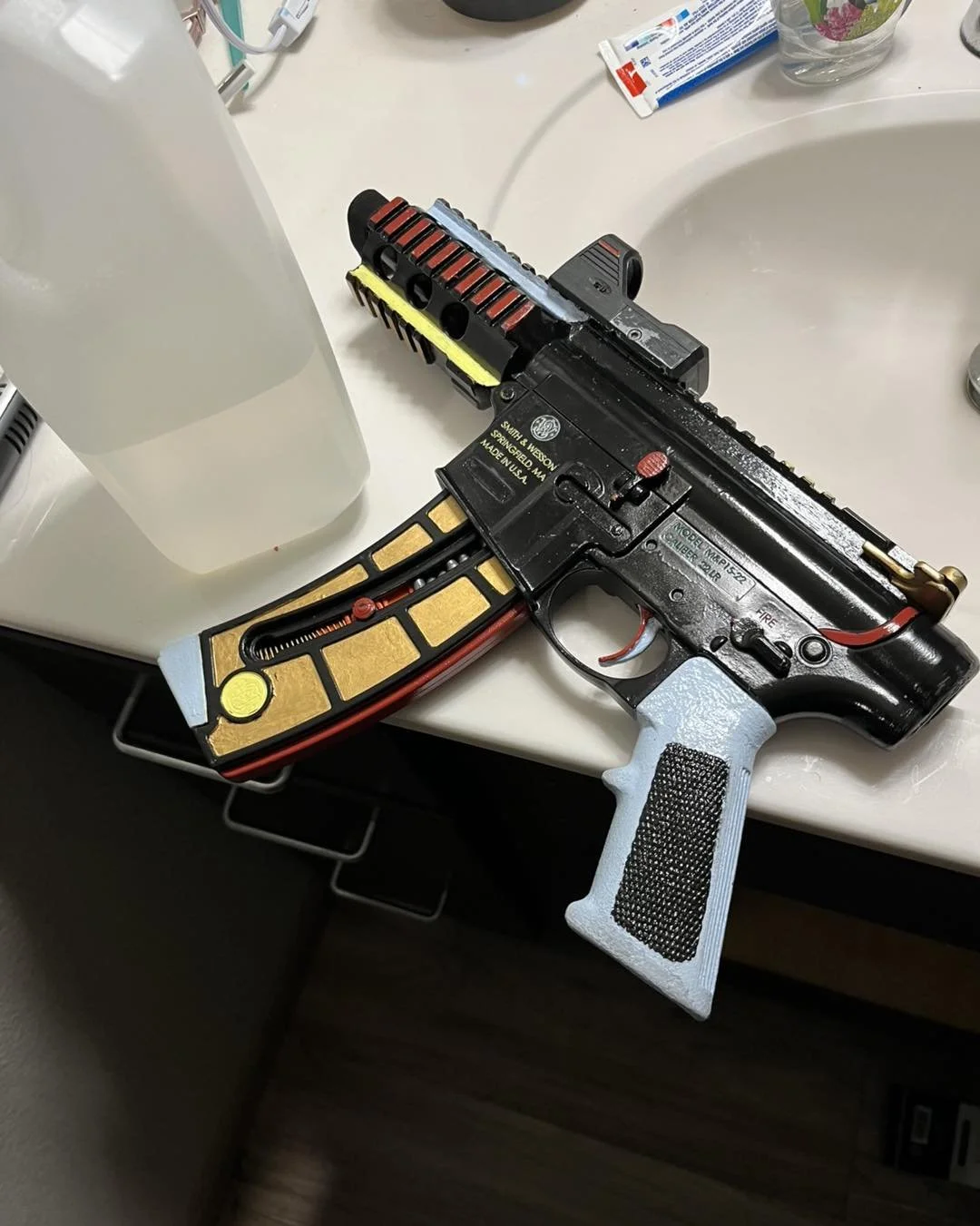 Suspect Surrenders After Armed Incident at Roseville Apartment; Rifle Made to Look Like Toy Recovered