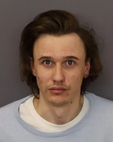 Man Arrested After Attempted Traffic Stop and Foot Pursuit in Eagan Tuesday Night 